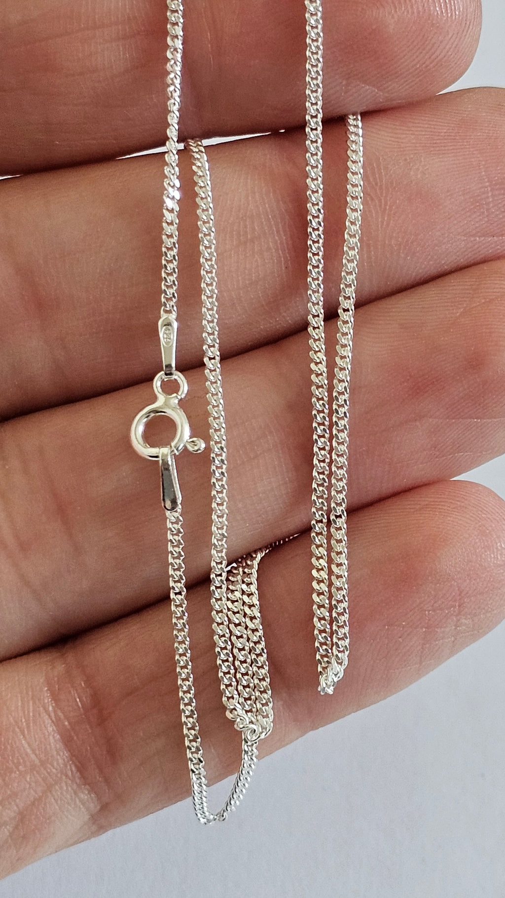 925 Sterling Silver Fine Curb Chain Necklace 18", 1.40mm Width