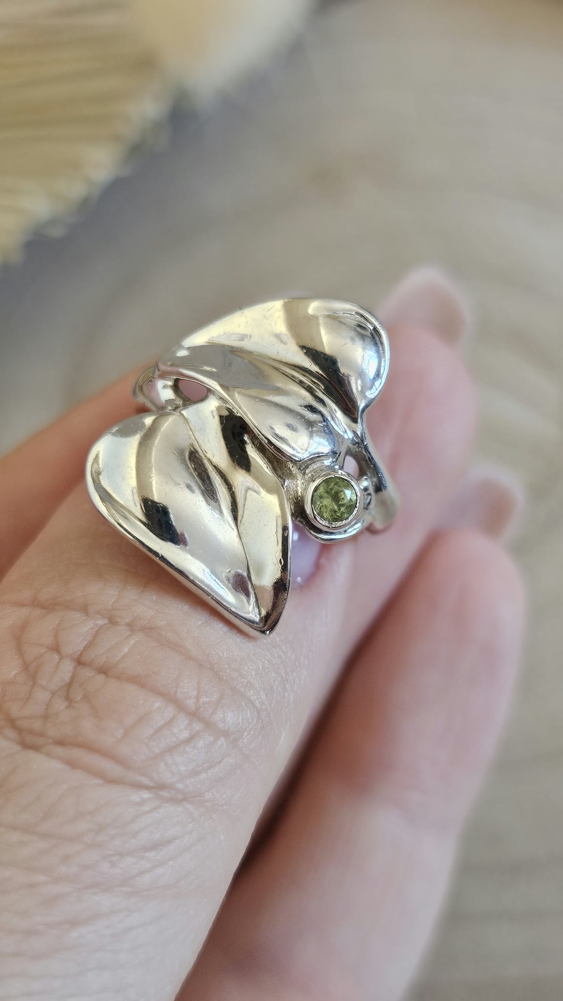 925 Sterling Silver Natural Peridot Leaf Statement Ring Size P 7.14g
