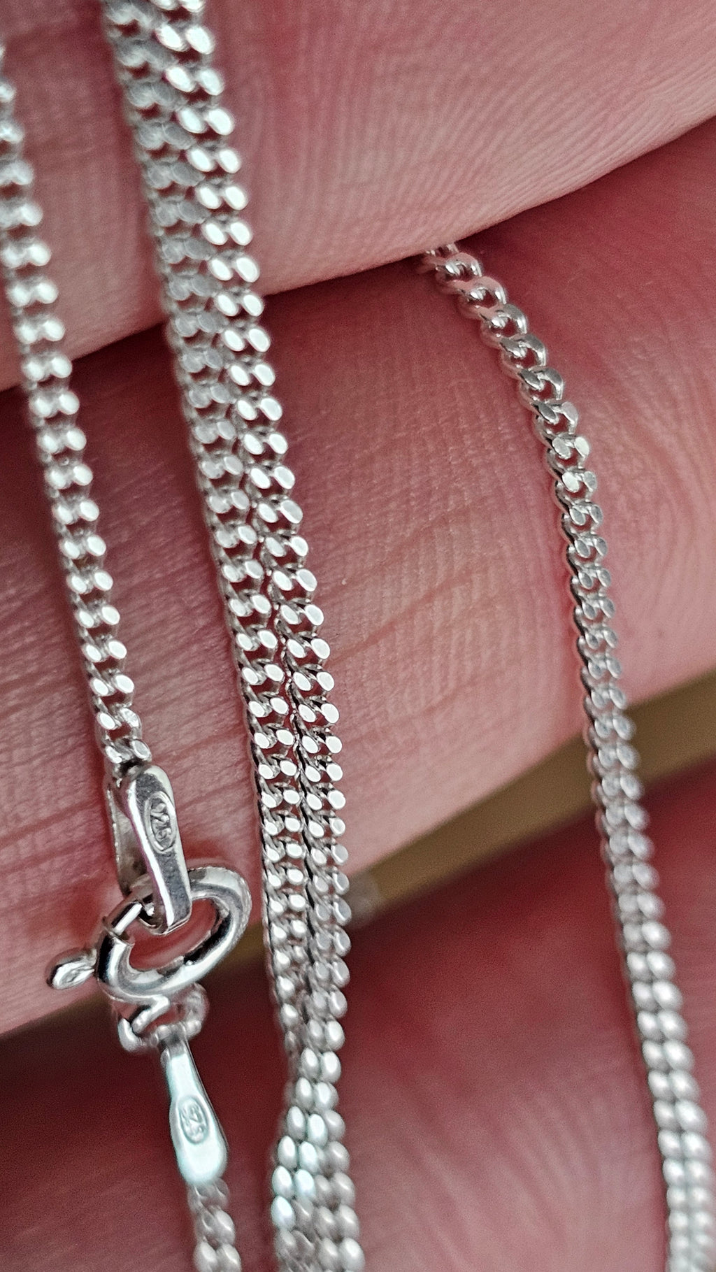 925 Sterling Silver Fine Curb Chain Necklace 22", 1.40mm Width