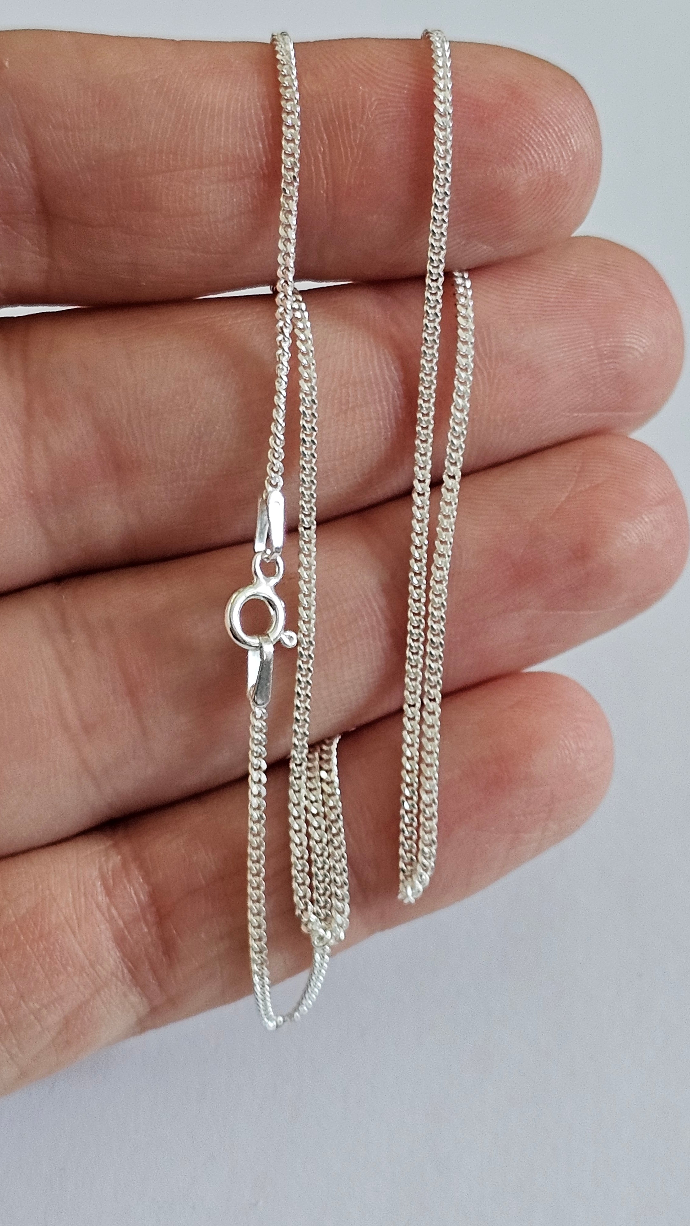 925 Sterling Silver Fine Curb Chain Necklace 18", 1.40mm Width