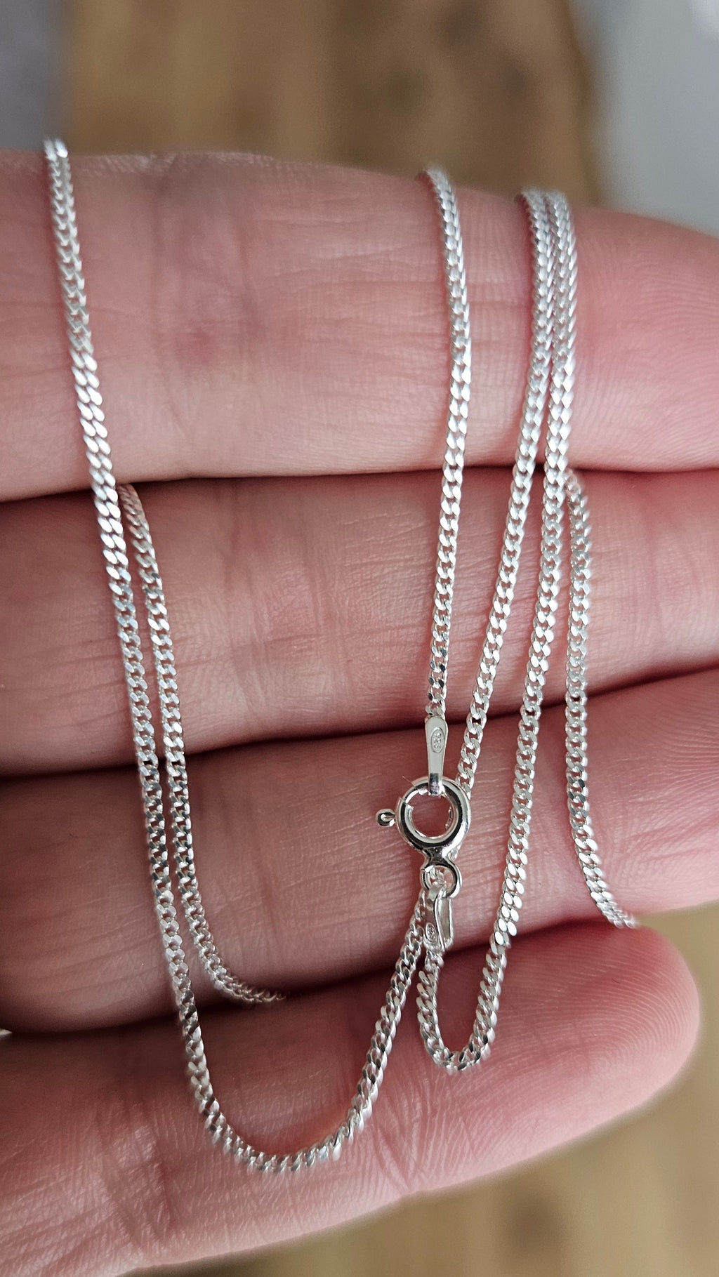 925 Sterling Silver Fine Curb Chain Necklace 22", 1.40mm Width