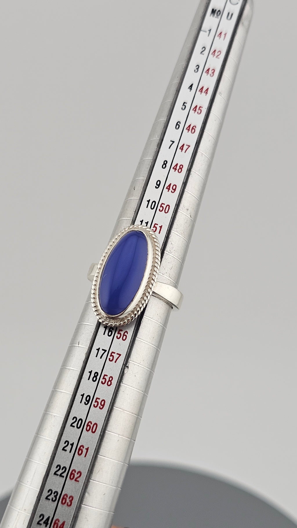 Vintage 1986 Edinburgh Sterling Silver Ring set with Blue Chalcedony, size M 1/2