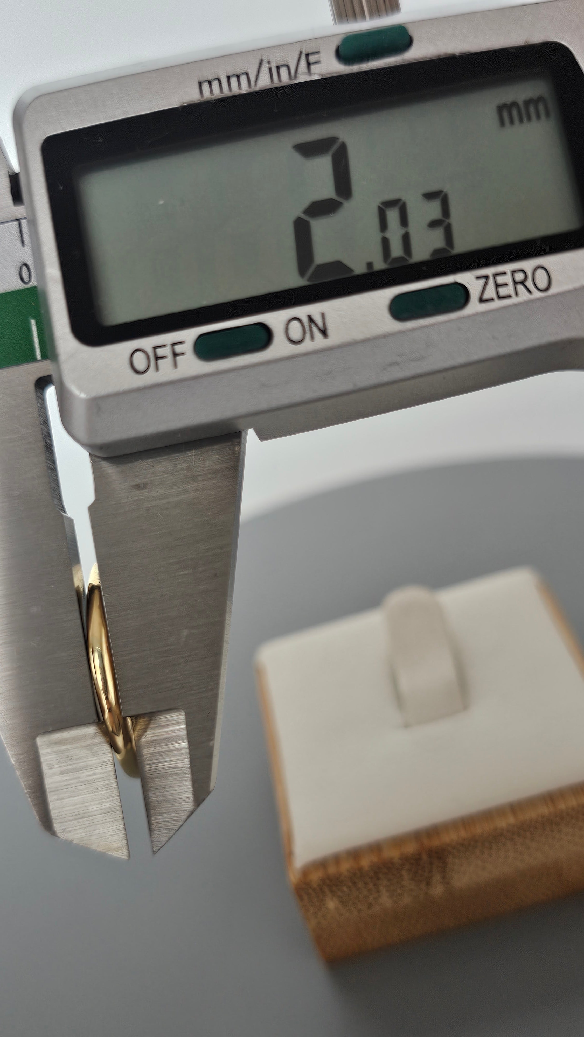 Elegant 18ct Yellow Gold 0.36ct Natural Diamond Trilogy Ring