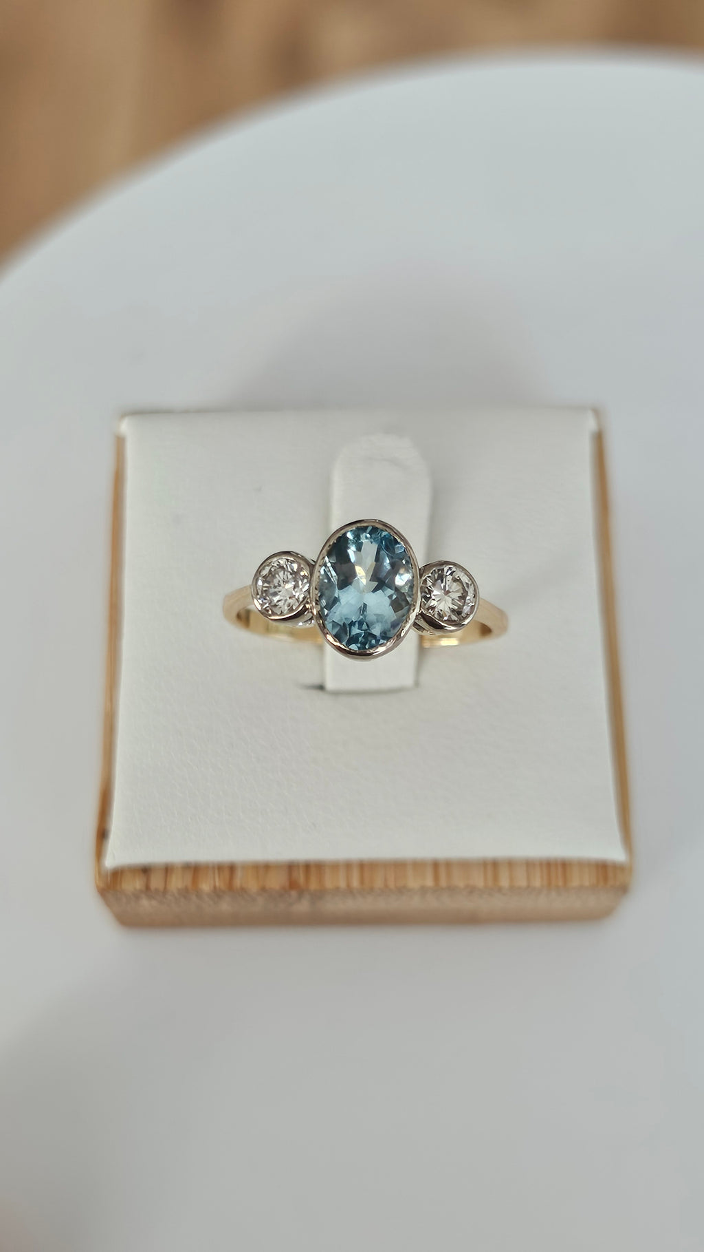 Pre-Loved 18K Yellow Gold Natural Aquamarine (1.25ct) & Diamond Trilogy Ring - Size UK N (2.65g) - WGI Certified