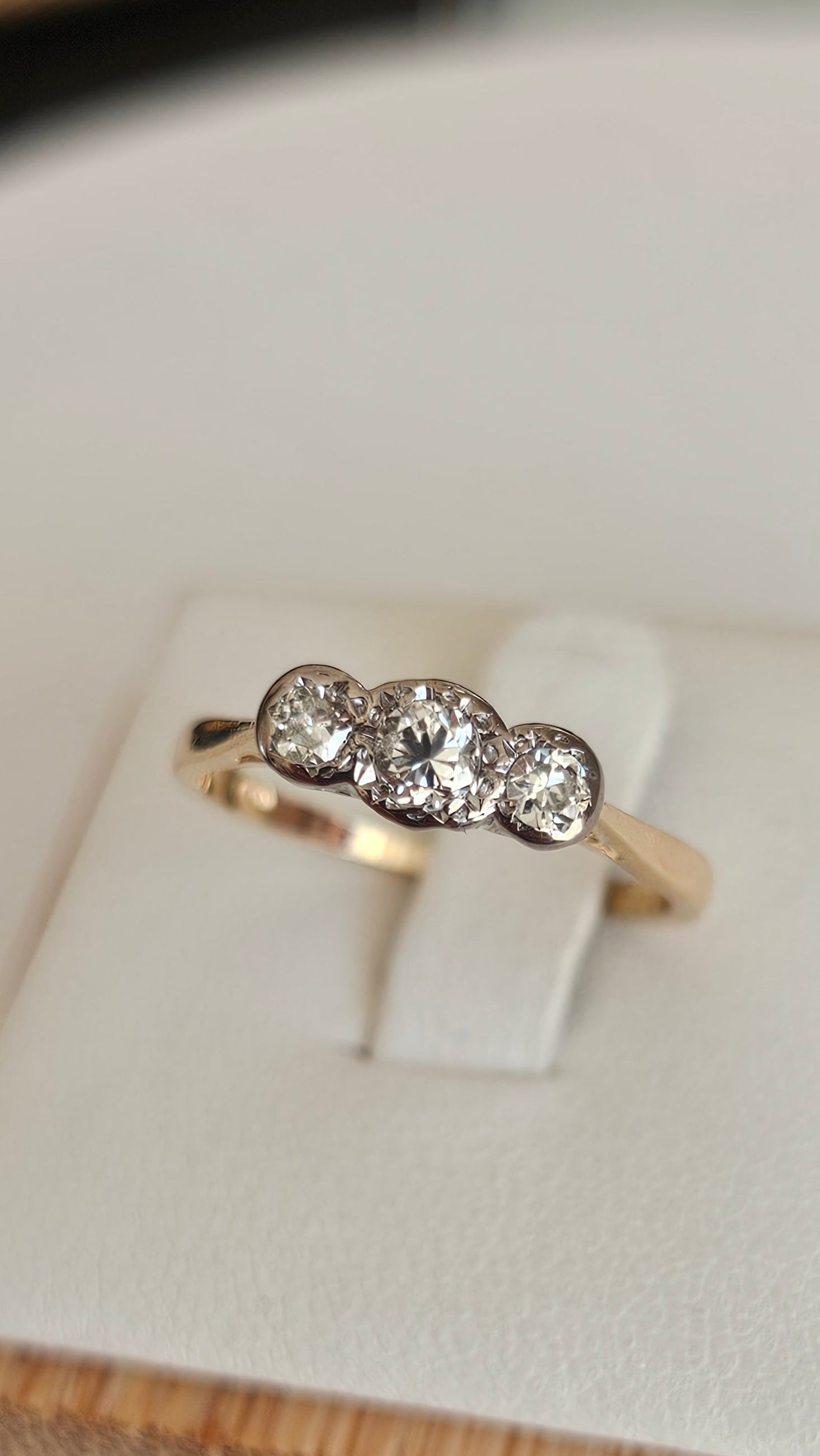 18k Yellow Gold Platinum Diamond Trilogy Ring 0.30ct Size M Vintage 1976