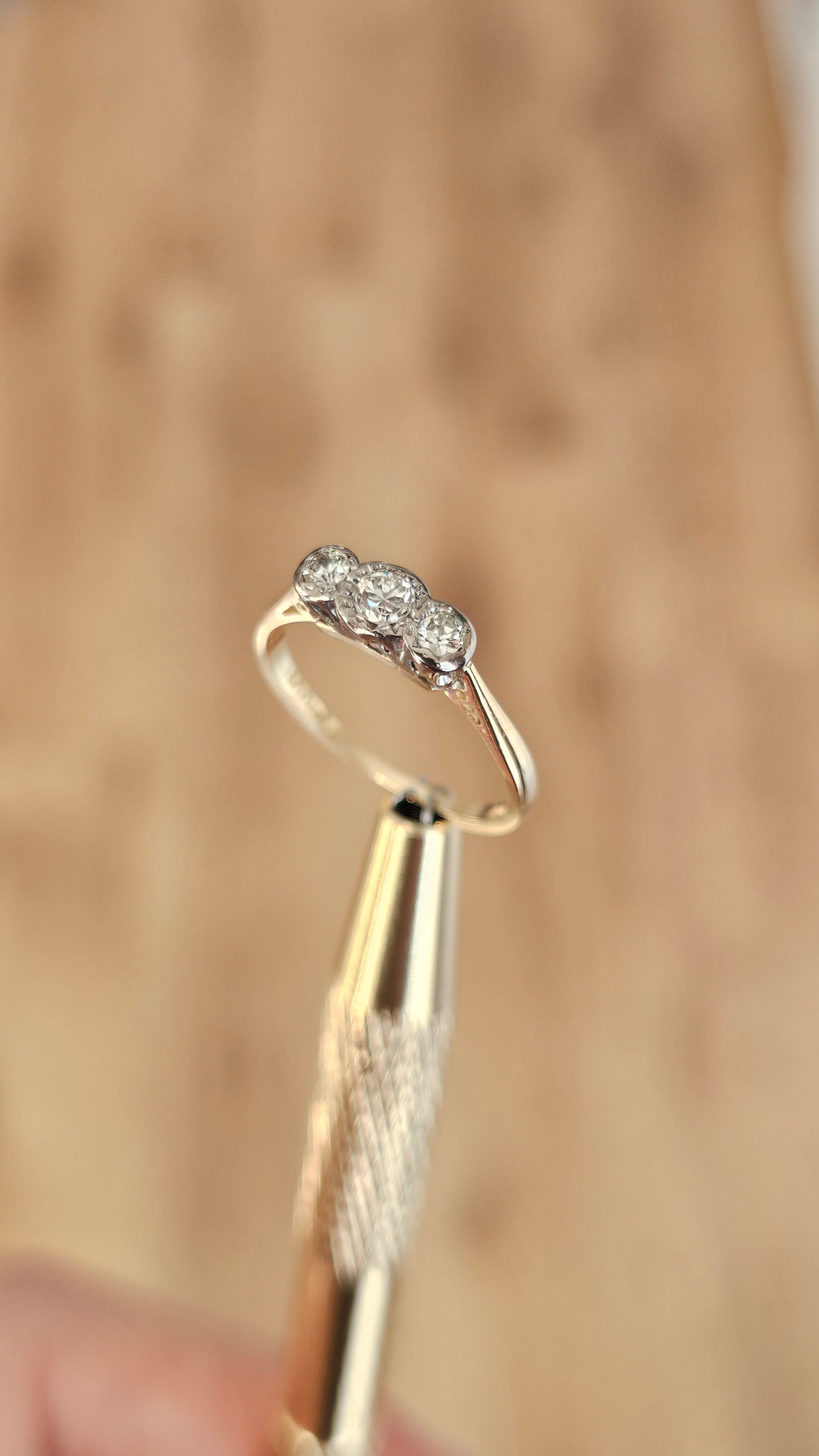 18k Yellow Gold Platinum Diamond Trilogy Ring 0.30ct Size M Vintage 1976