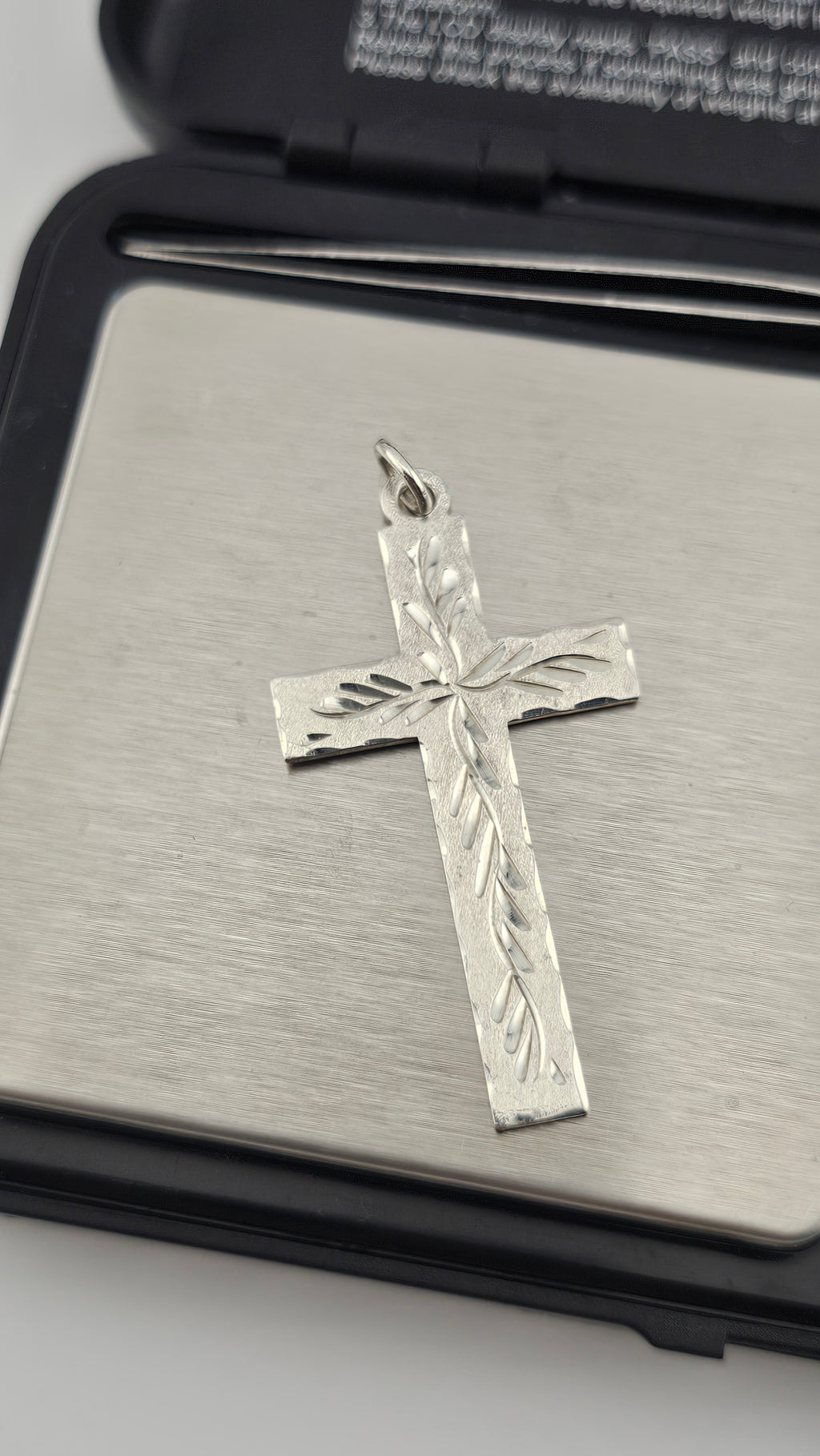 Vintage 925 Sterling Silver Engraved Cross Pendant | 44mm | Hallmarked