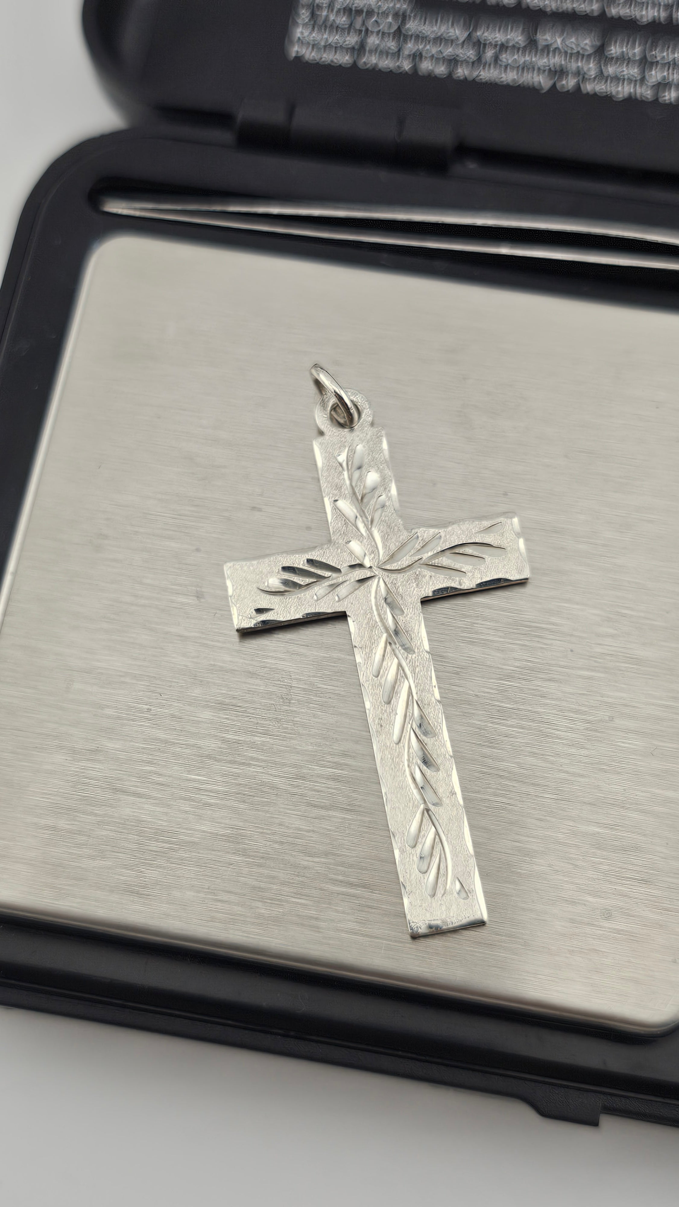 Vintage 925 Sterling Silver Engraved Cross Pendant | 44mm | Hallmarked