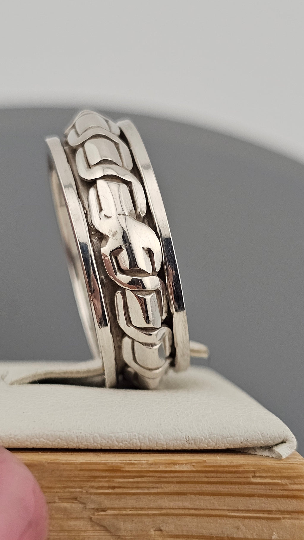 925 Sterling Silver Spinner Ring | Size UK X 1/2 (US 12) | 9.21g | 8.28mm Wide