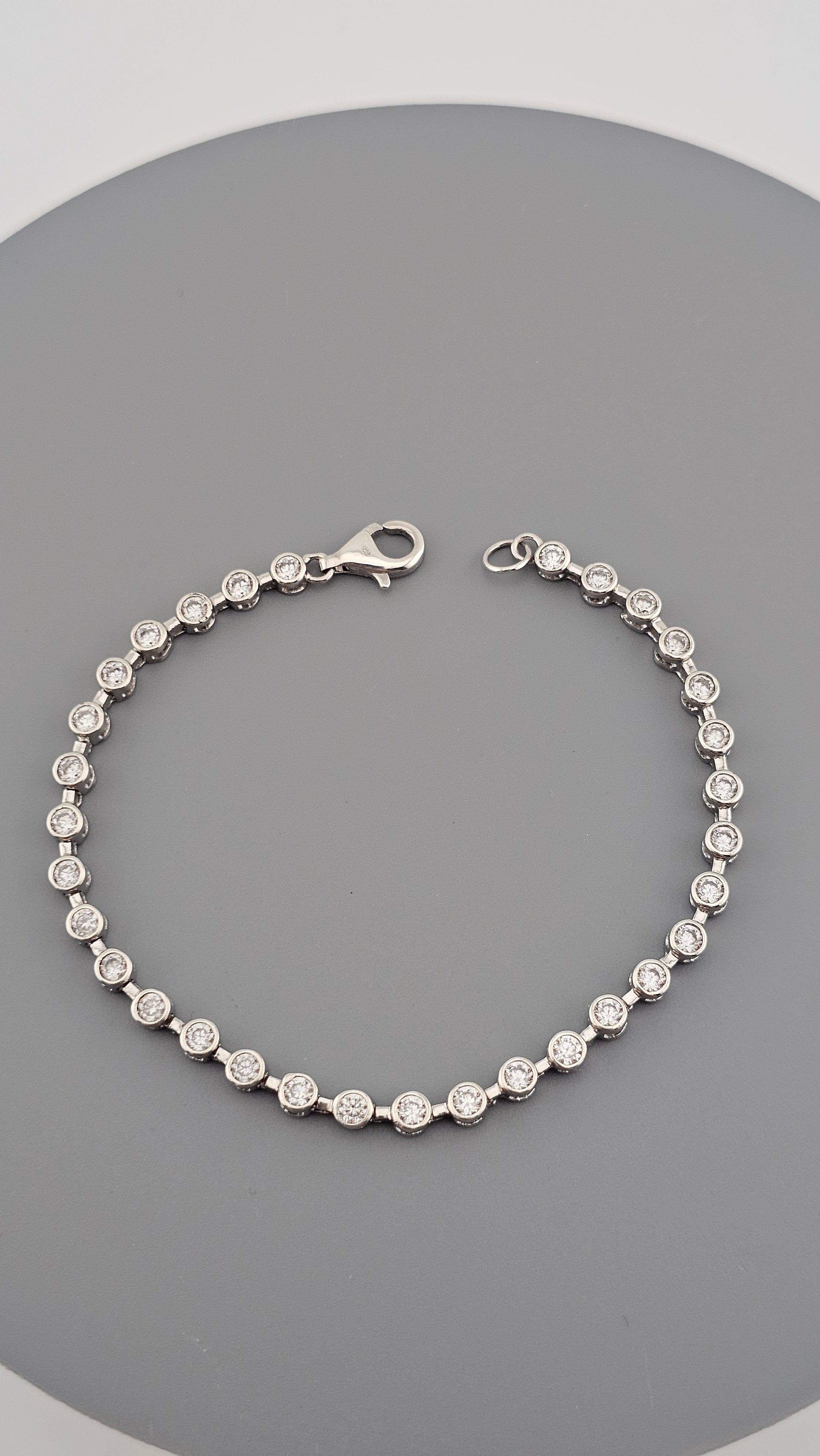 925 Sterling Silver Bezel-Set Cubic Zirconia Bracelet | 19cm | 7.75g