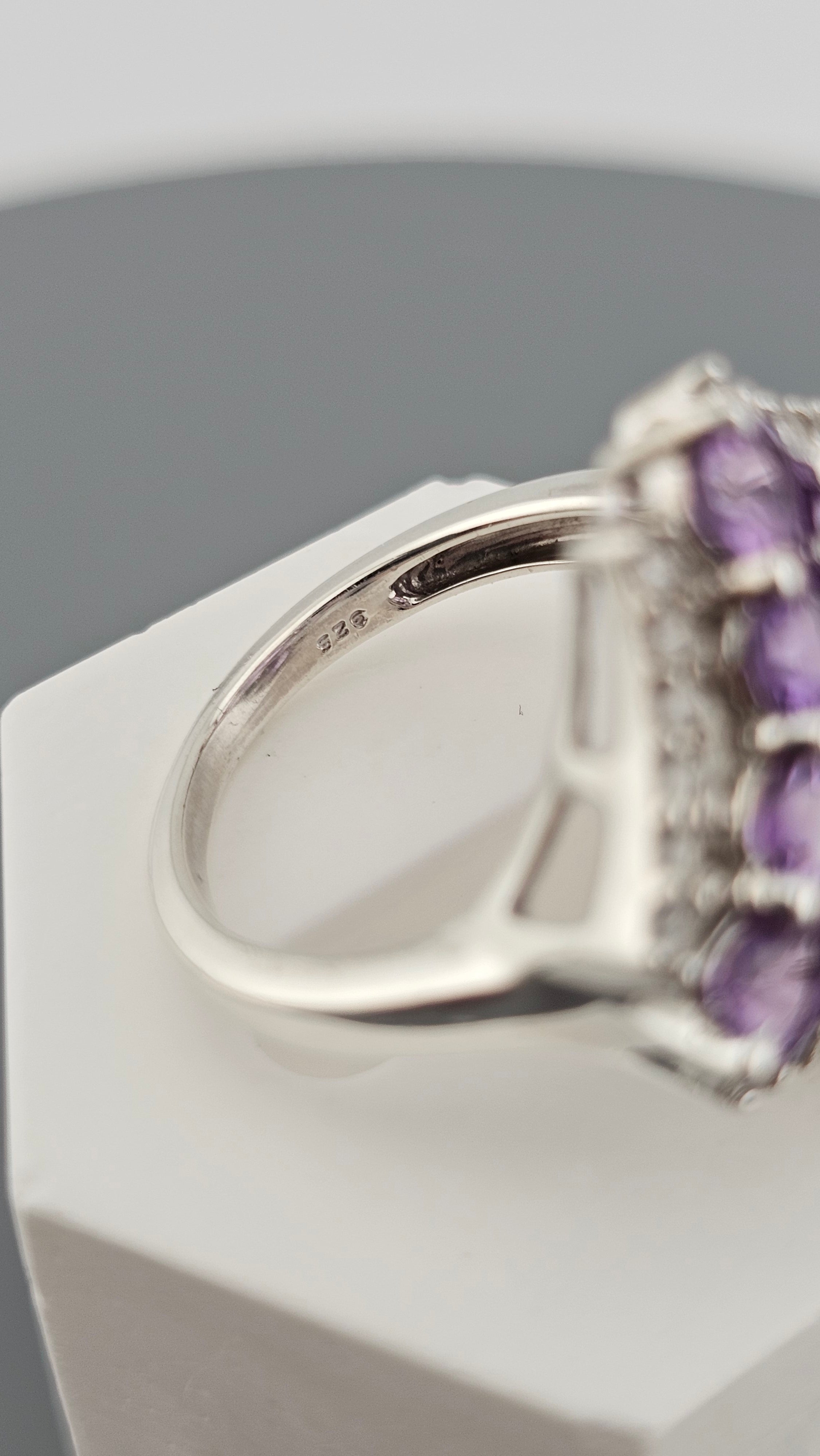 Stunning 925 Sterling Silver Amethyst & Clear CZ Statement Ring