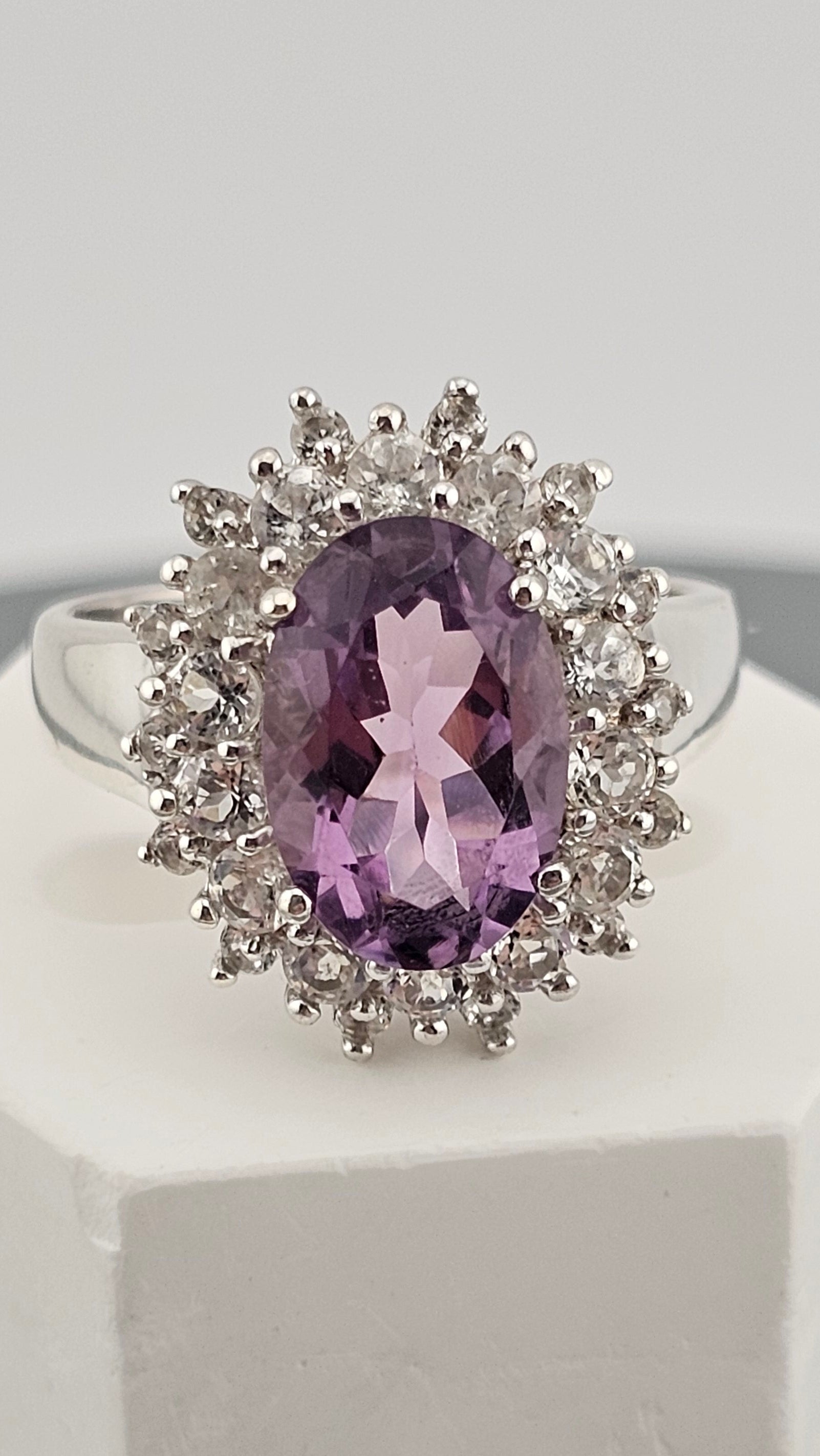 Vintage 925 Sterling Silver Amethyst & Clear CZ Cluster Statement Ring