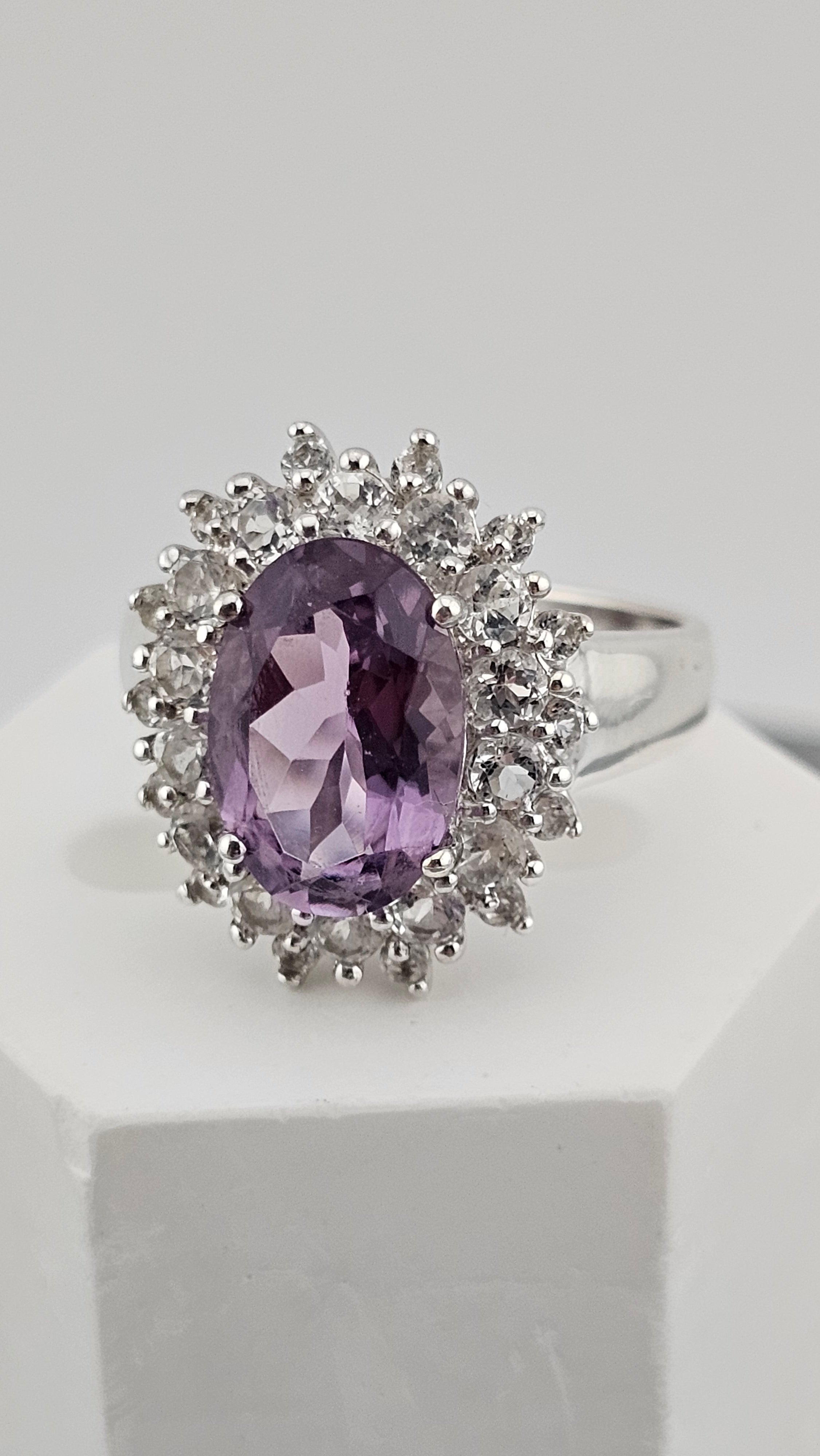 Vintage 925 Sterling Silver Amethyst & Clear CZ Cluster Statement Ring