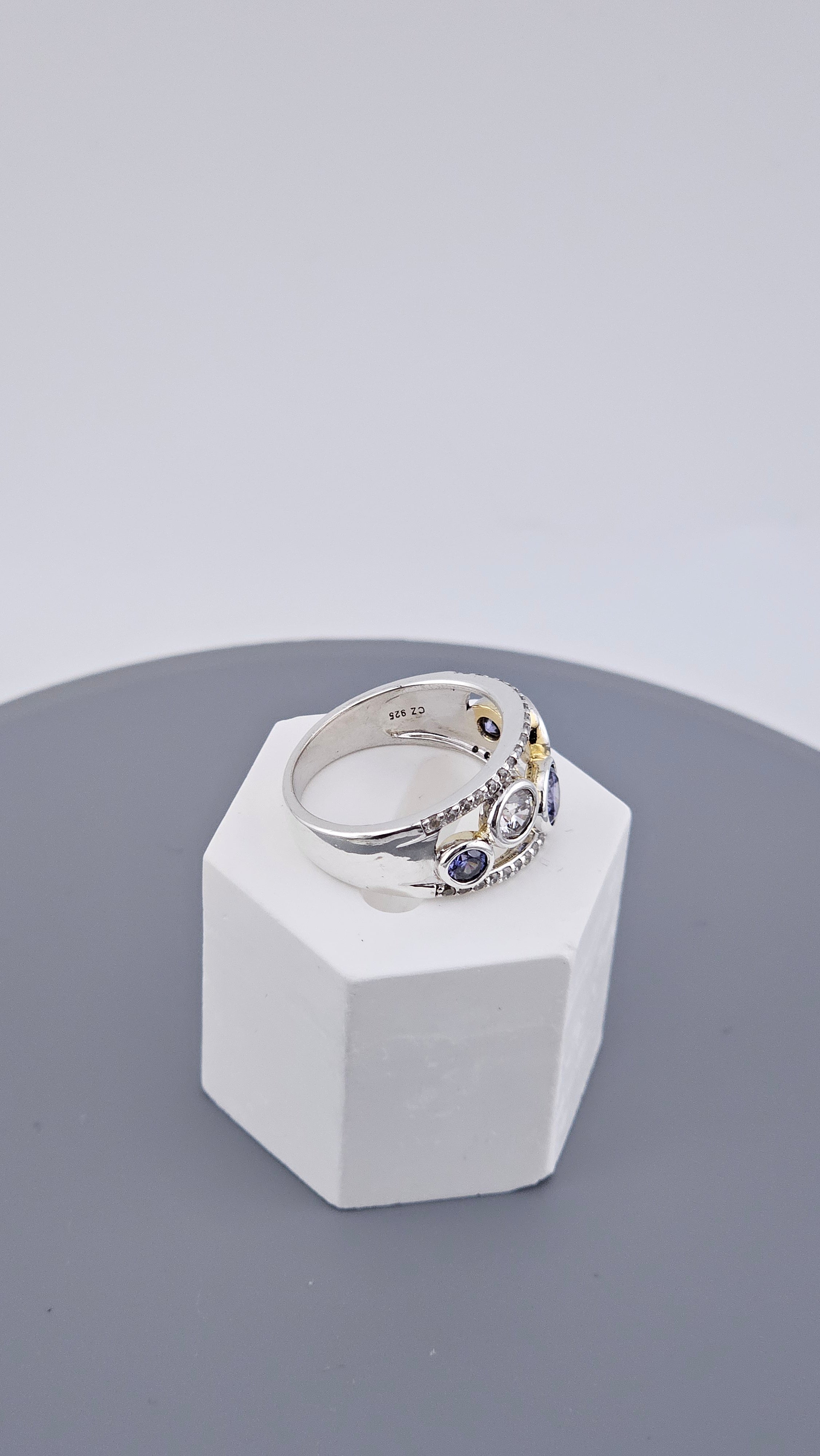 Sparkling 925 Sterling Silver Cubic Zirconia Bubble Statement Ring