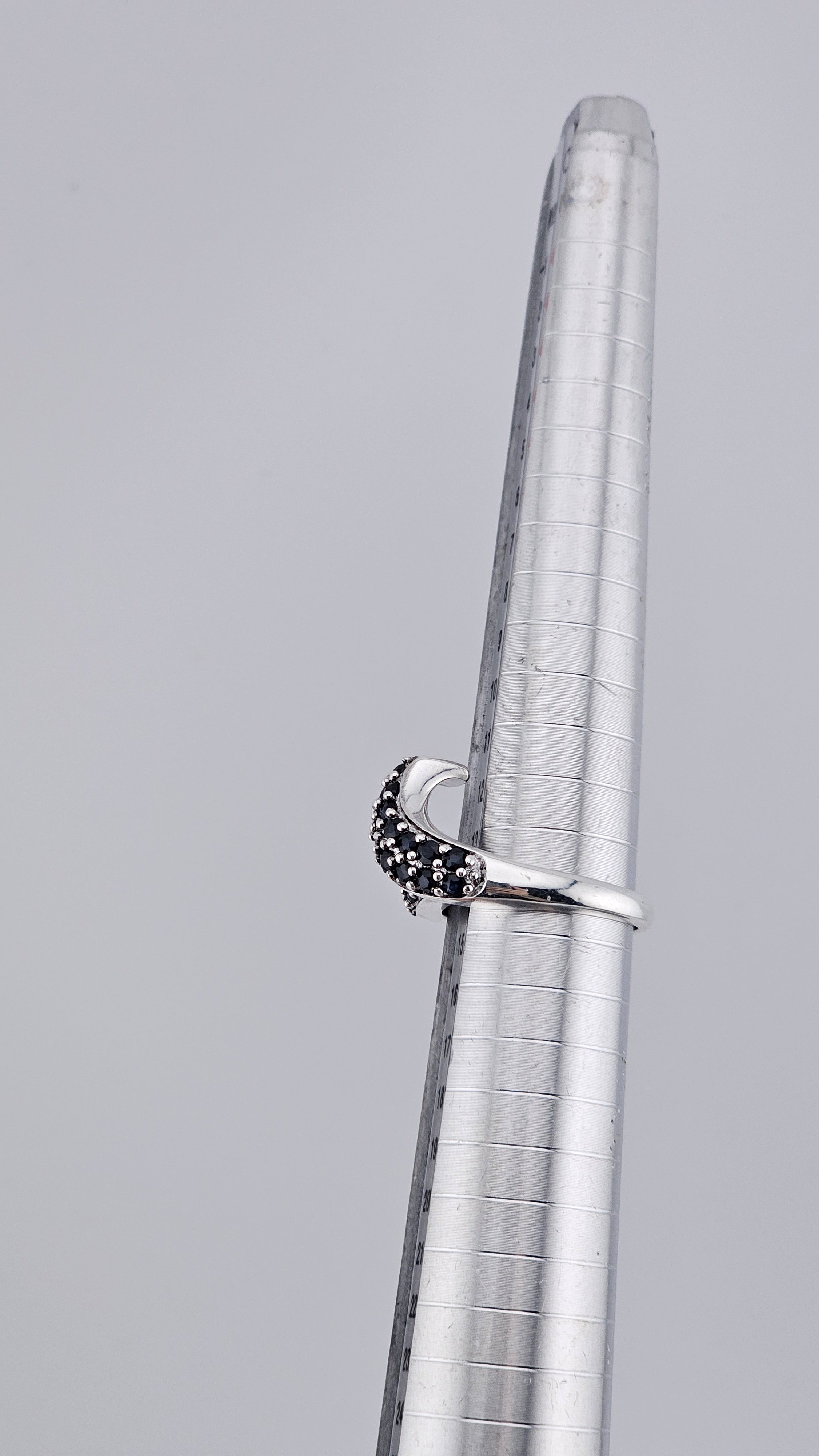 Elegant 925 Sterling Silver Sapphire Swirl Statement Ring | Size N