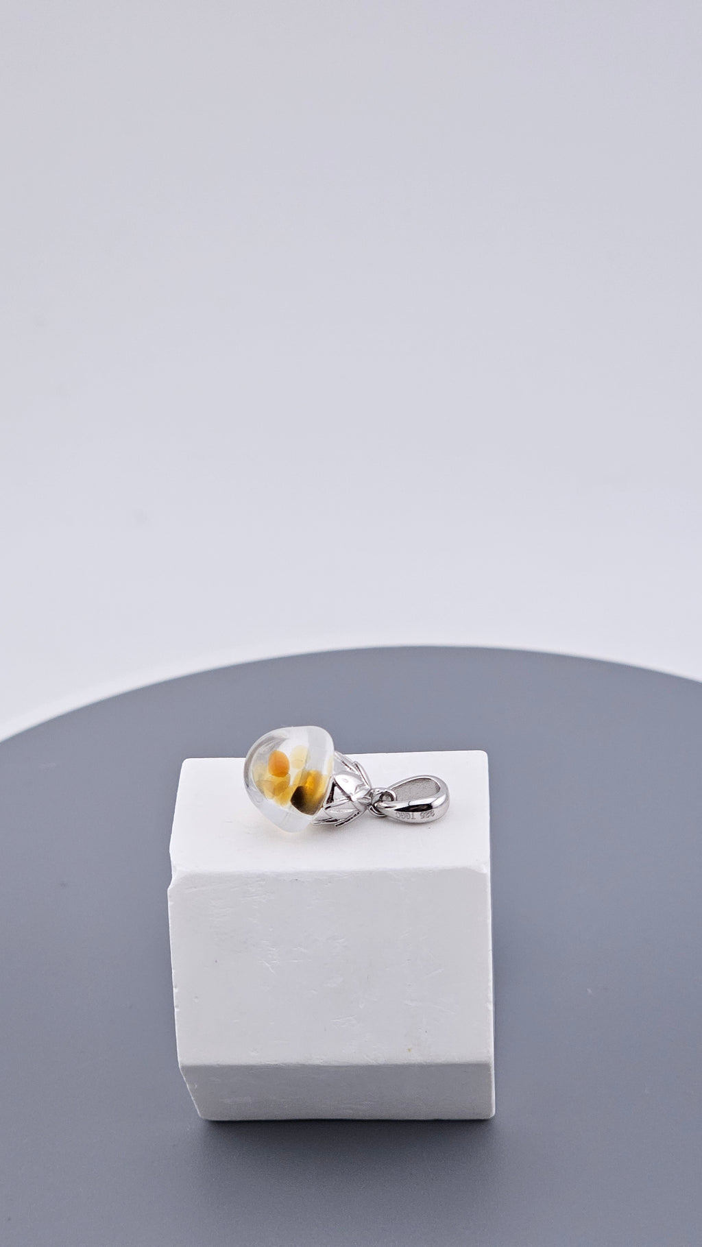 Unique 925 Sterling Silver Encapsulated "Jellyfish" Floating Gemstone Pendant