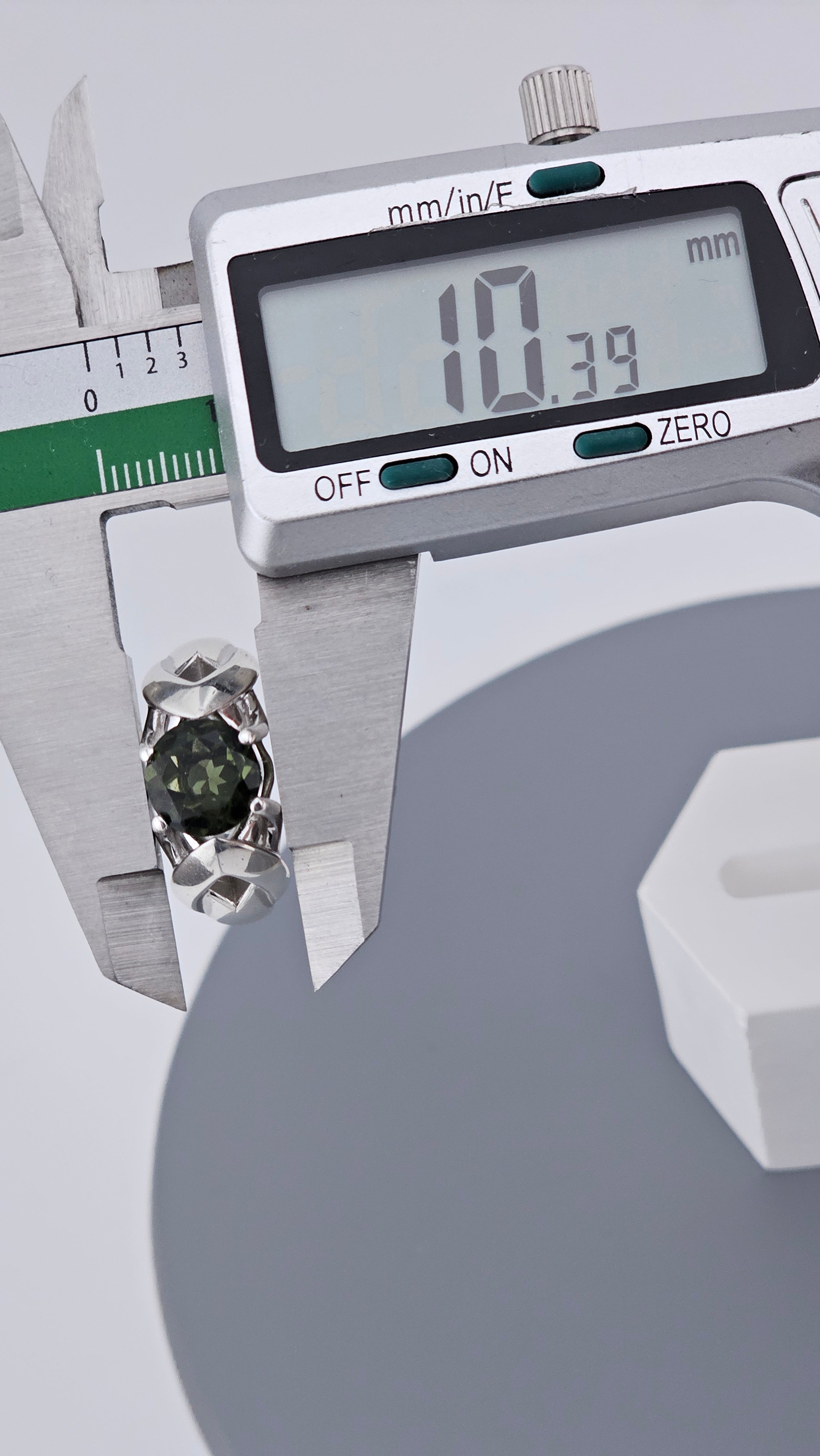 Vintage Heavy 925 Sterling Silver & Natural Moldavite Statement Ring