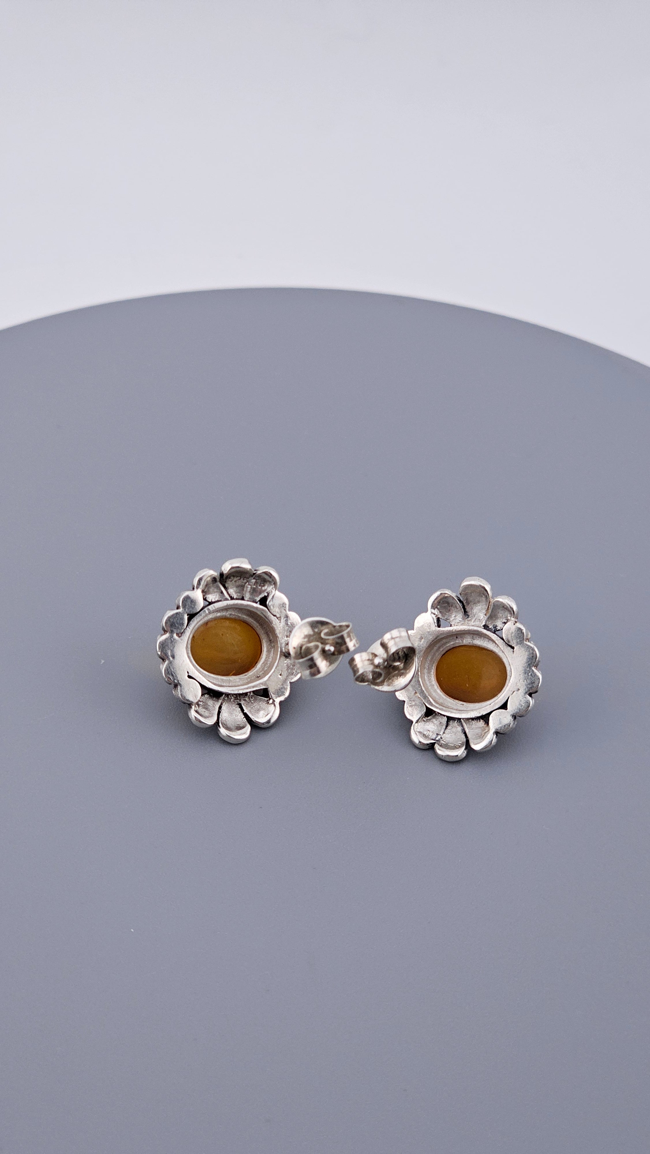 Vintage 925 Sterling Silver Amber & Marcasite Floral Stud Earrings