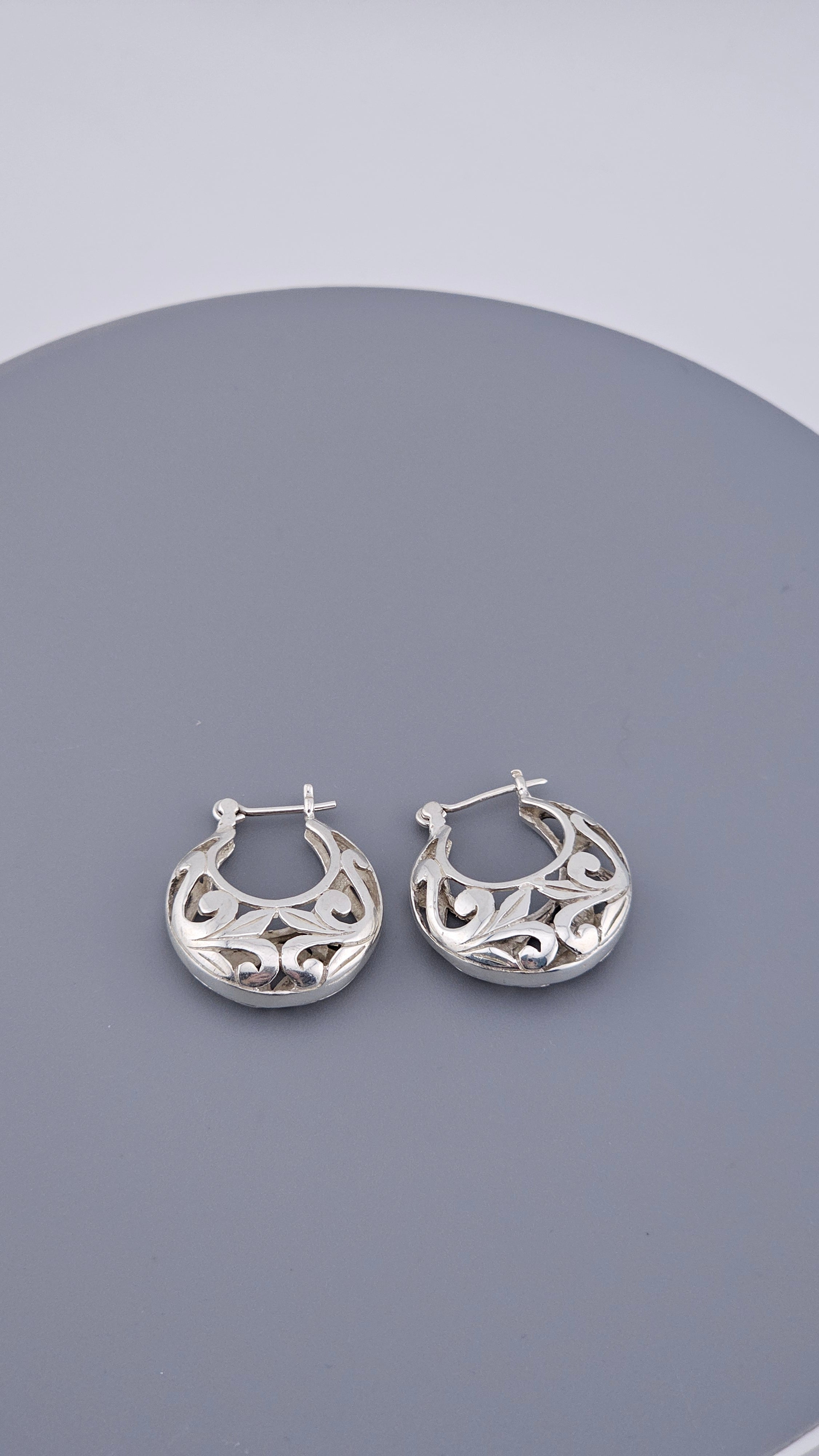 Ornate Floral Filigree 925 Sterling Silver Openwork Hoop Earrings