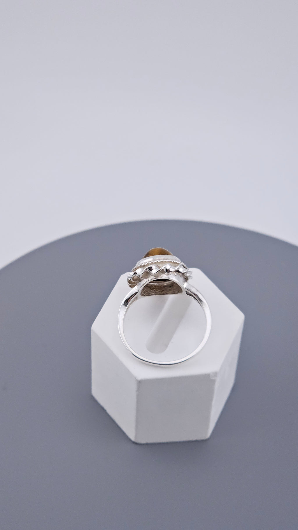 Vintage Sterling Silver Tiger's Eye Statement Ring (1978)
