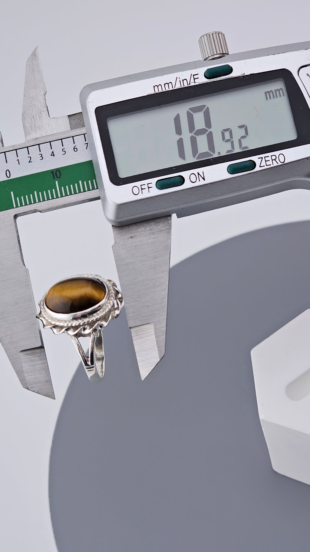 Vintage Sterling Silver Tiger's Eye Statement Ring (1978)