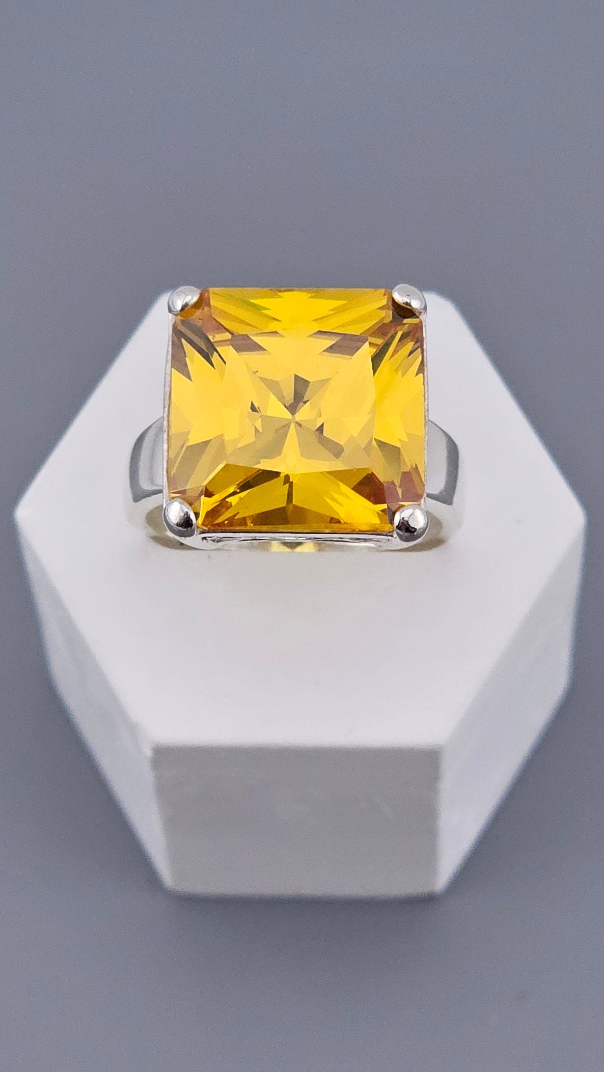 Bold Square-Cut Solitaire 925 Sterling Silver Statement Ring