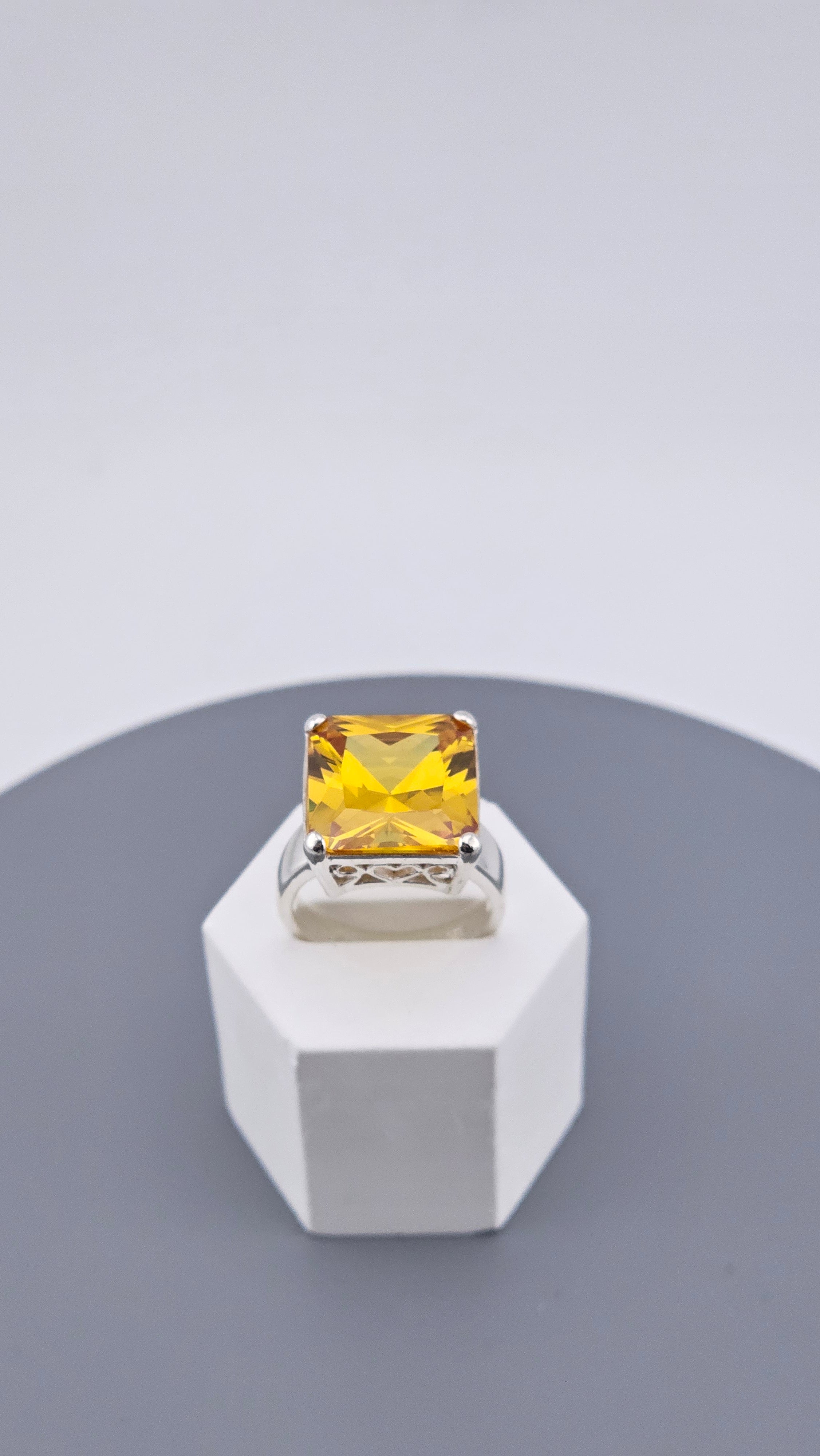 Bold Square-Cut Solitaire 925 Sterling Silver Statement Ring