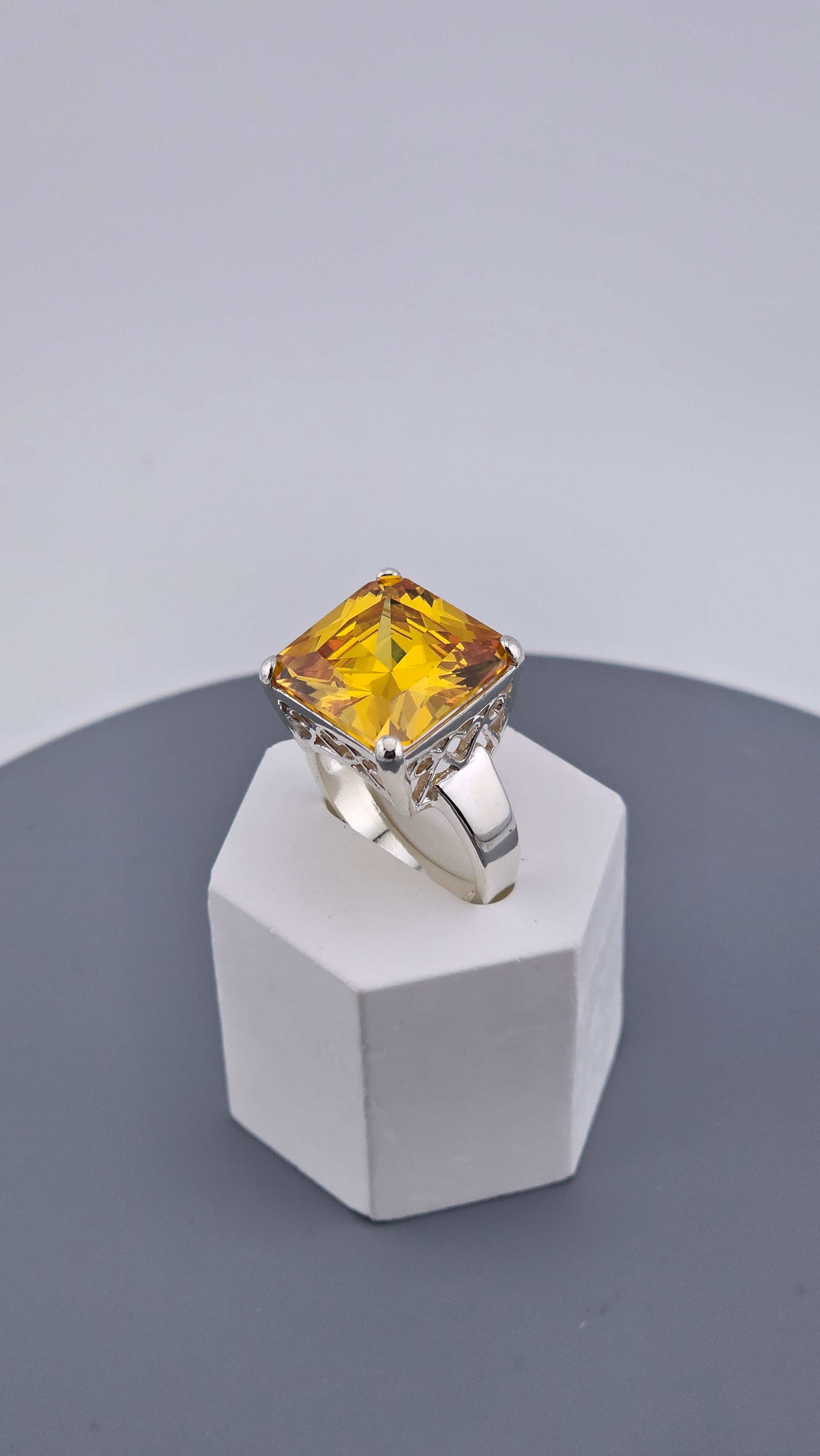 Bold Square-Cut Solitaire 925 Sterling Silver Statement Ring