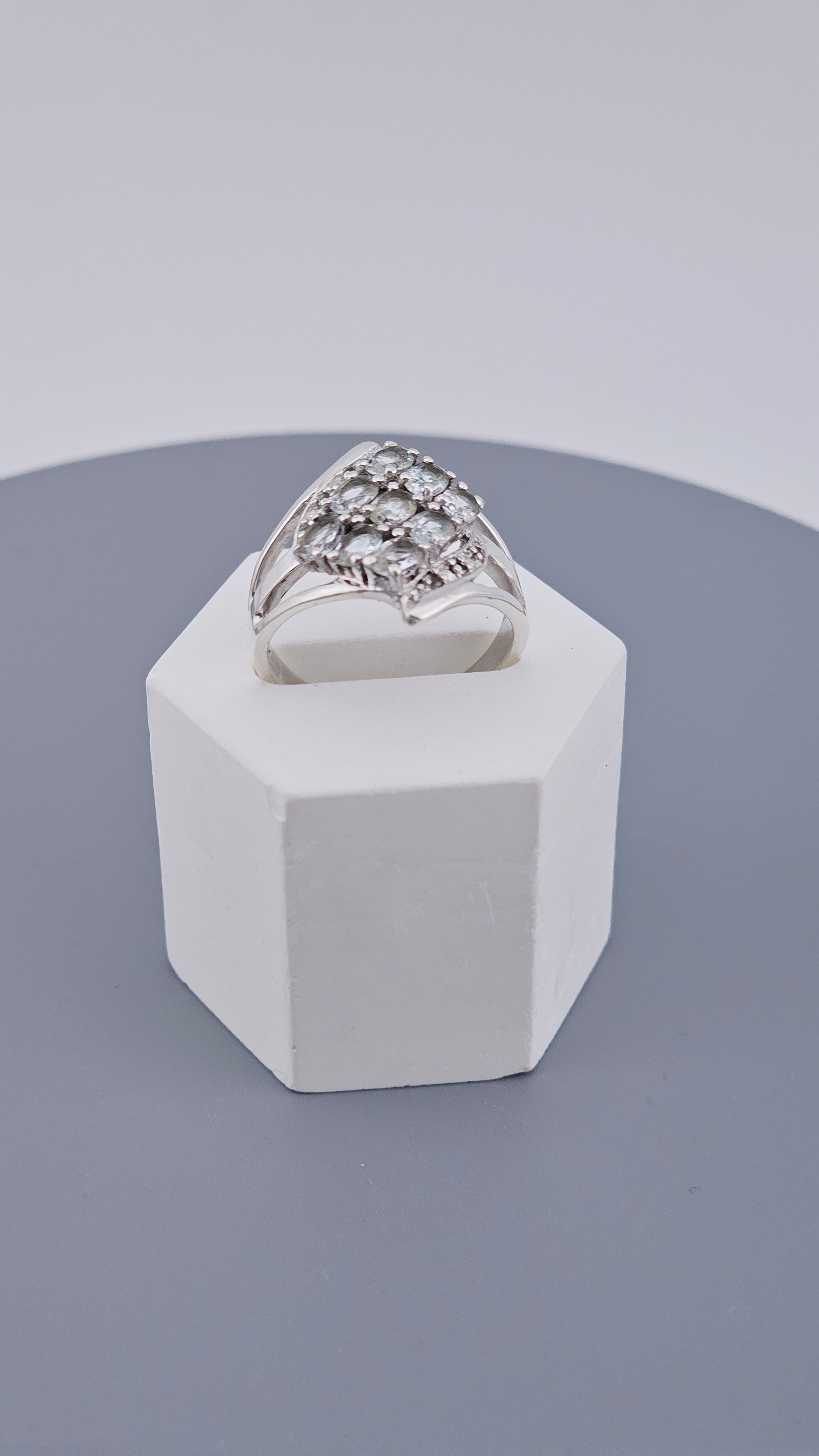 Stunning 925 Sterling Silver Aquamarine Cluster Ring – Size P (US 7.5) – TGGC Stamped