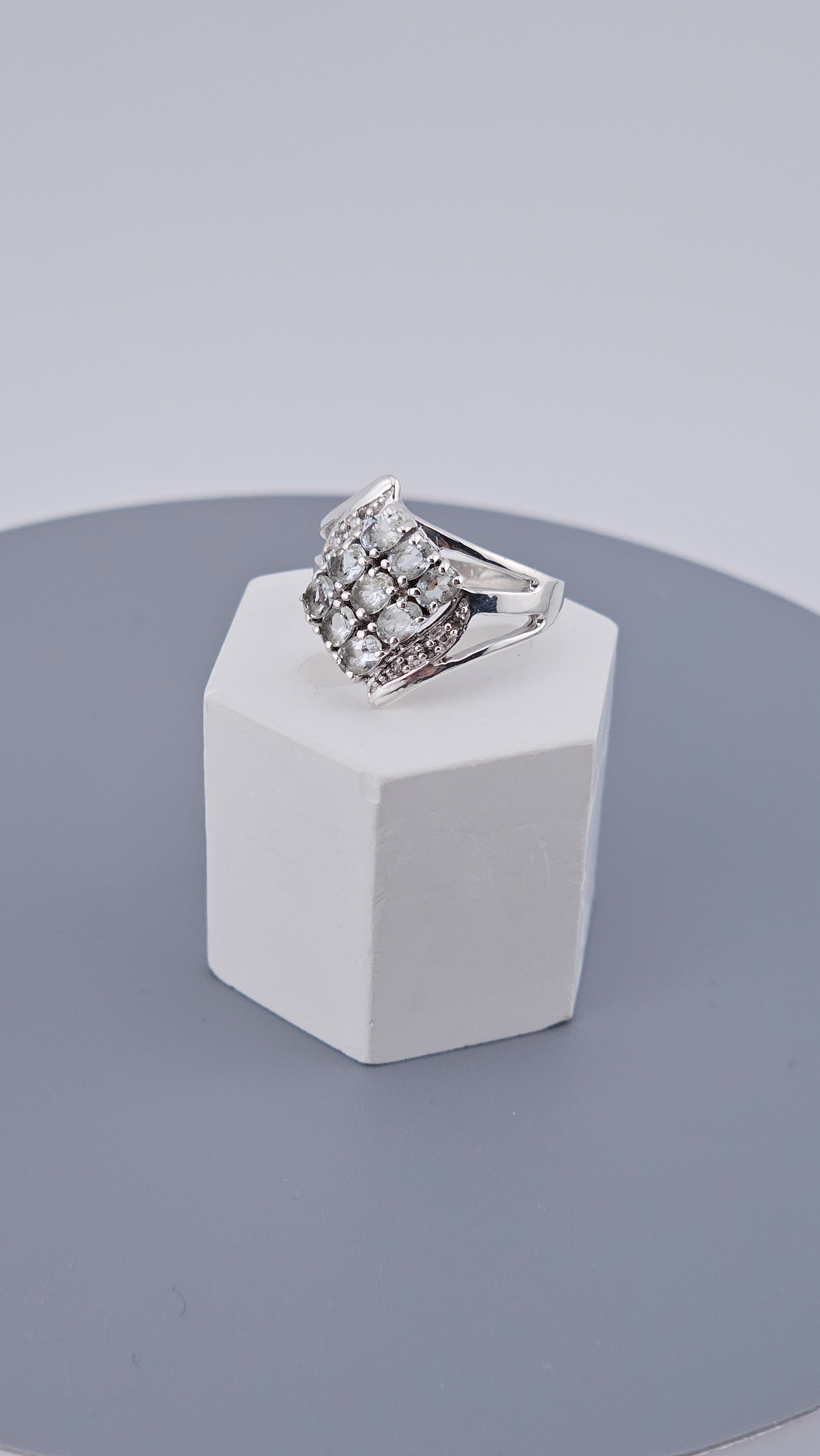 Stunning 925 Sterling Silver Aquamarine Cluster Ring – Size P (US 7.5) – TGGC Stamped