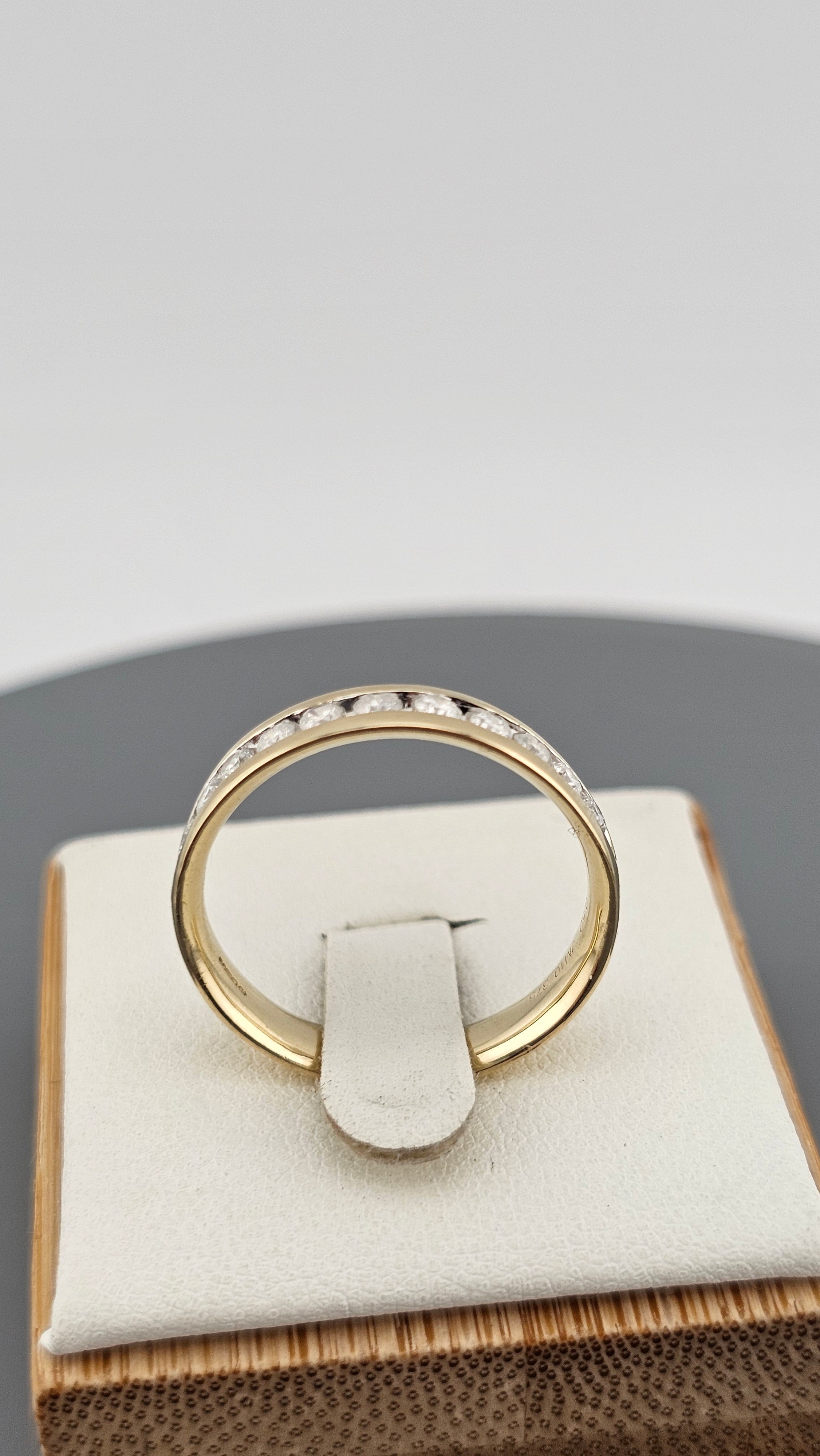 0.50ct Natural Diamond & 9ct Yellow Gold Half Eternity Band – Size Q 1/2