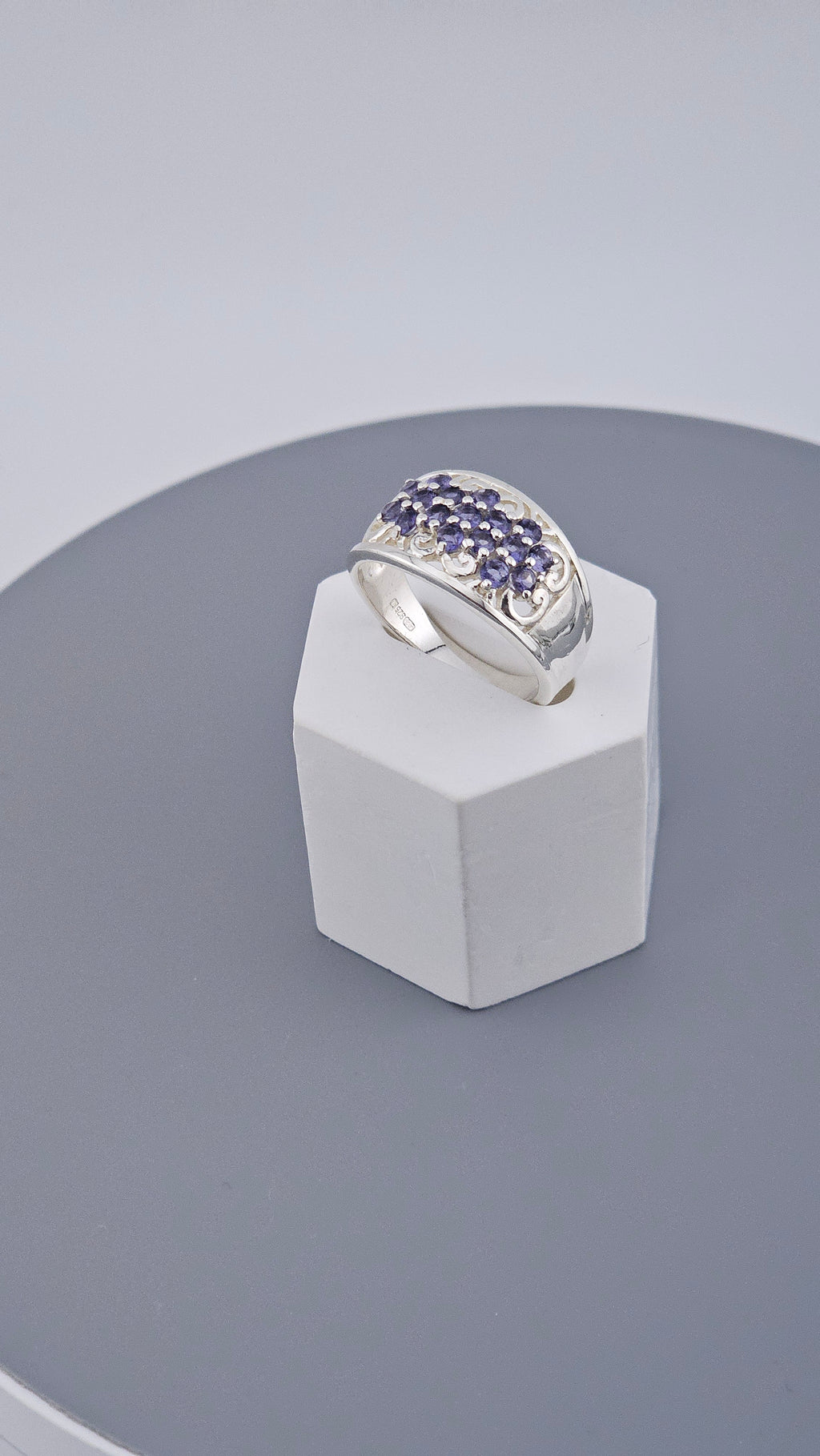 Vintage 925 Sterling Silver Tanzanite Ring - Size R 1/2  - 5.86g Bold Band
