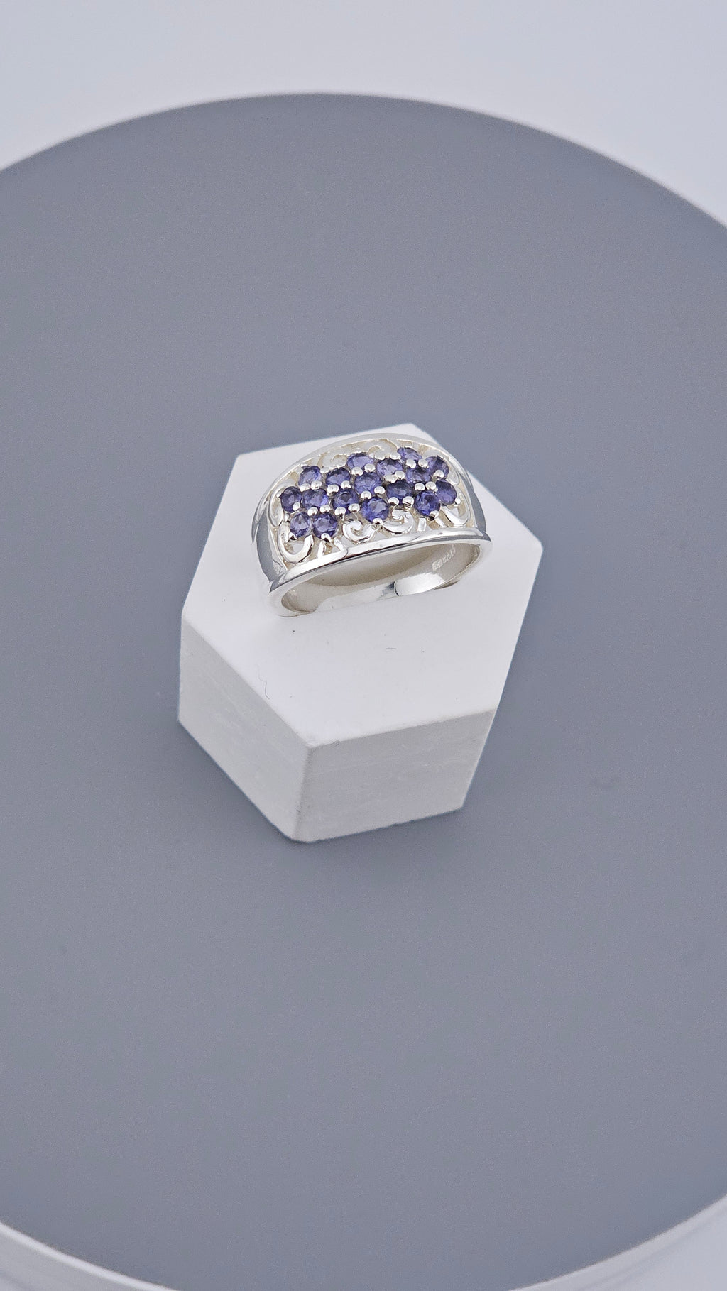 Vintage 925 Sterling Silver Tanzanite Ring - Size R 1/2  - 5.86g Bold Band
