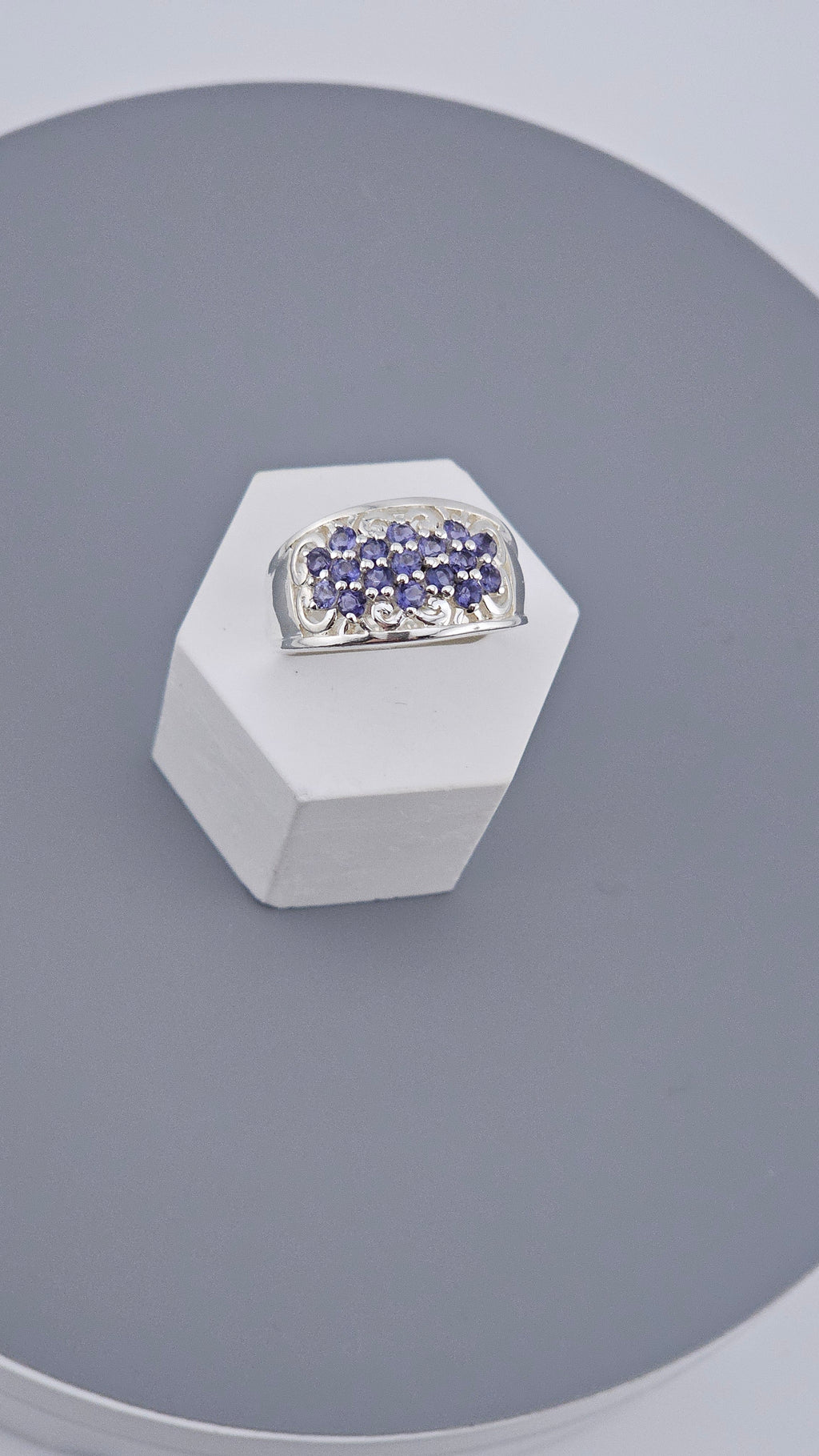 Vintage 925 Sterling Silver Tanzanite Ring - Size R 1/2  - 5.86g Bold Band