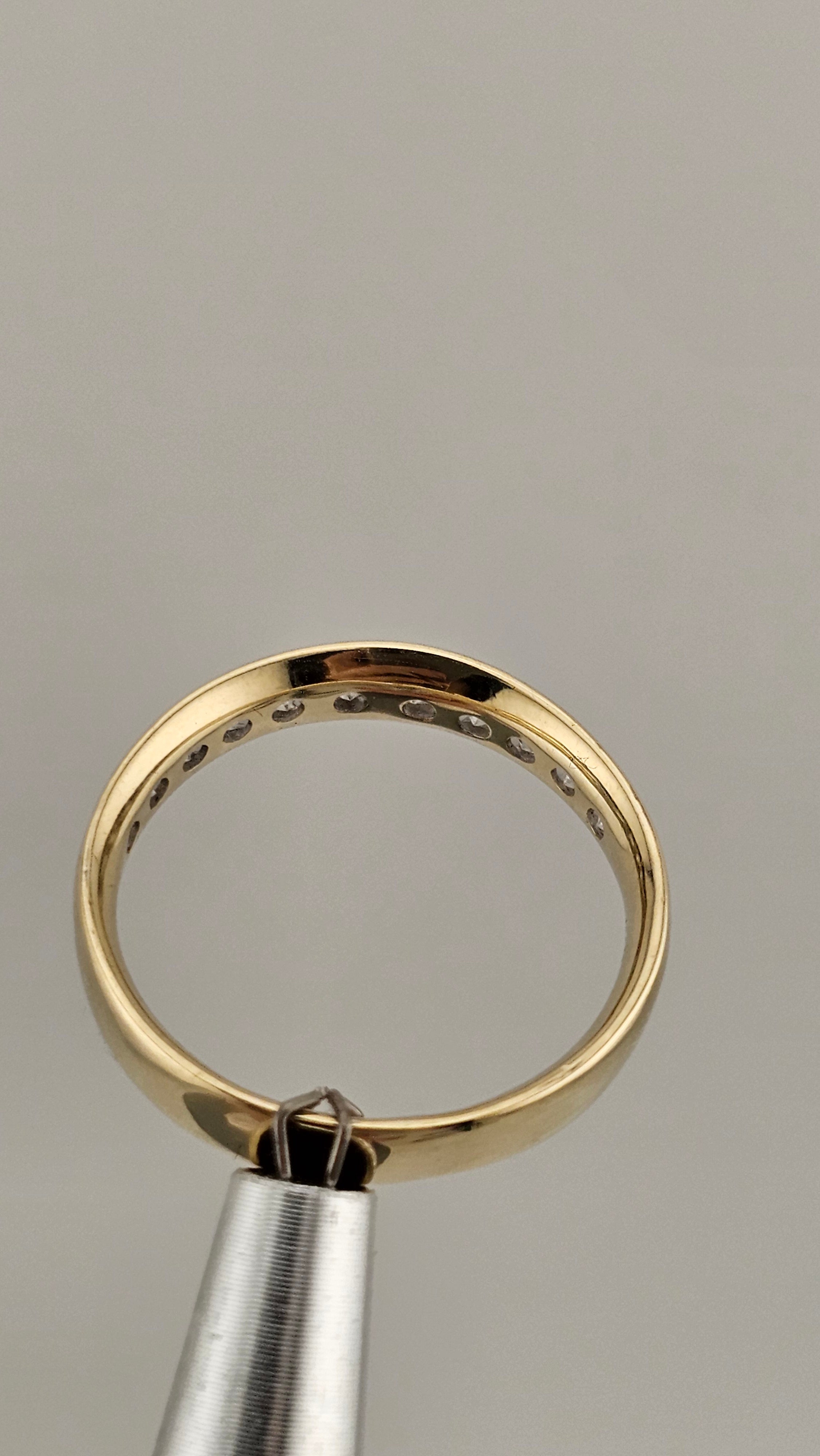 0.50ct Natural Diamond & 9ct Yellow Gold Half Eternity Band – Size Q 1/2