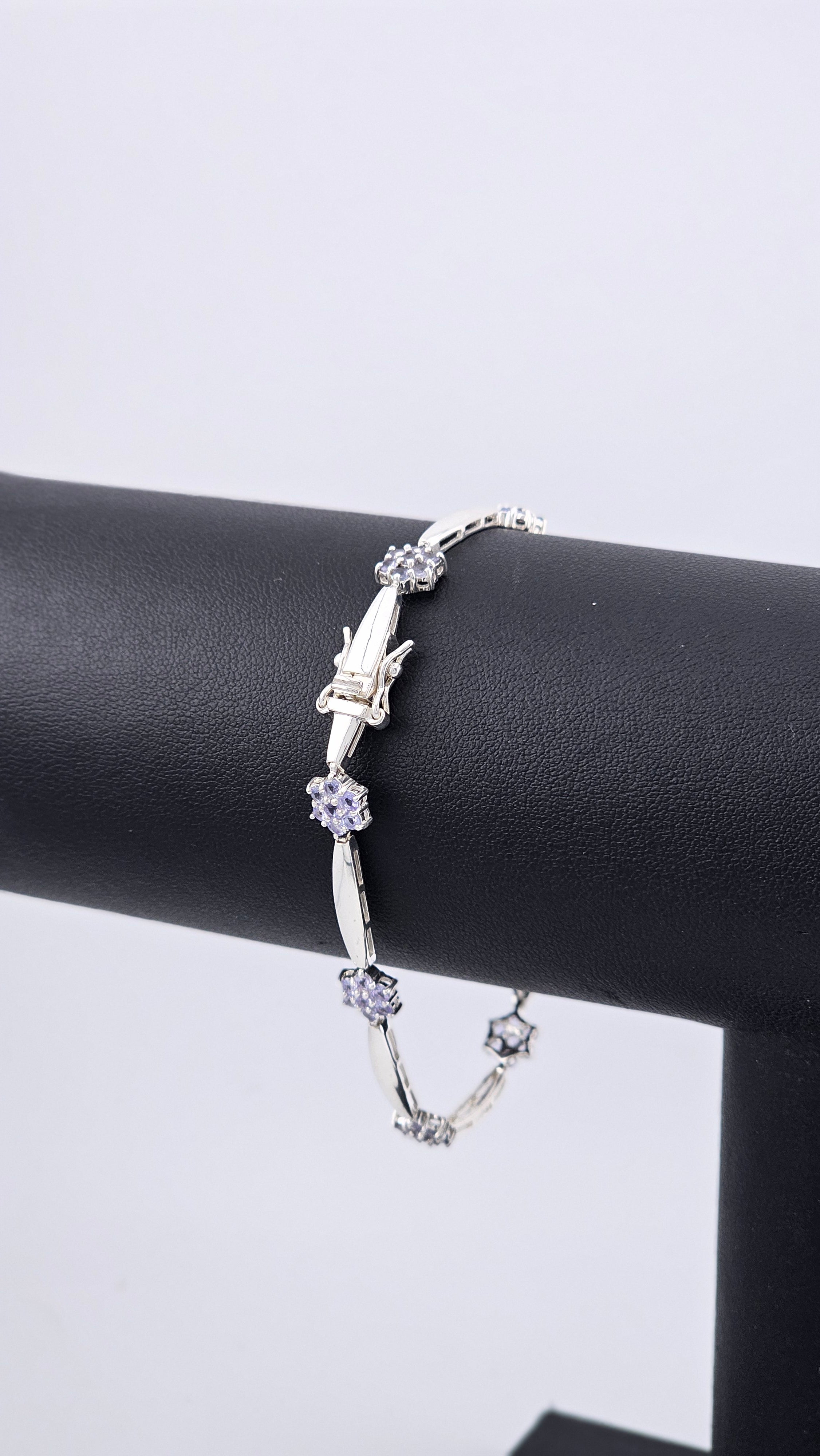 Vintage 925 Sterling Silver Tanzanite Flower Bracelet 19.5cm 8.8g Pre-loved