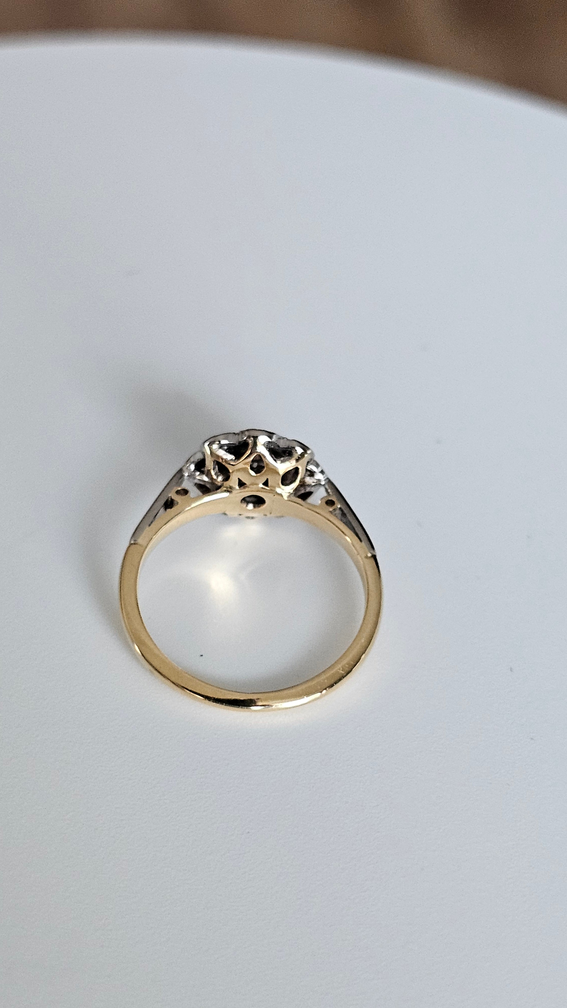 18ct Gold Natural Diamond Floral Cluster Ring – Size I 1/2 (US 4.5)