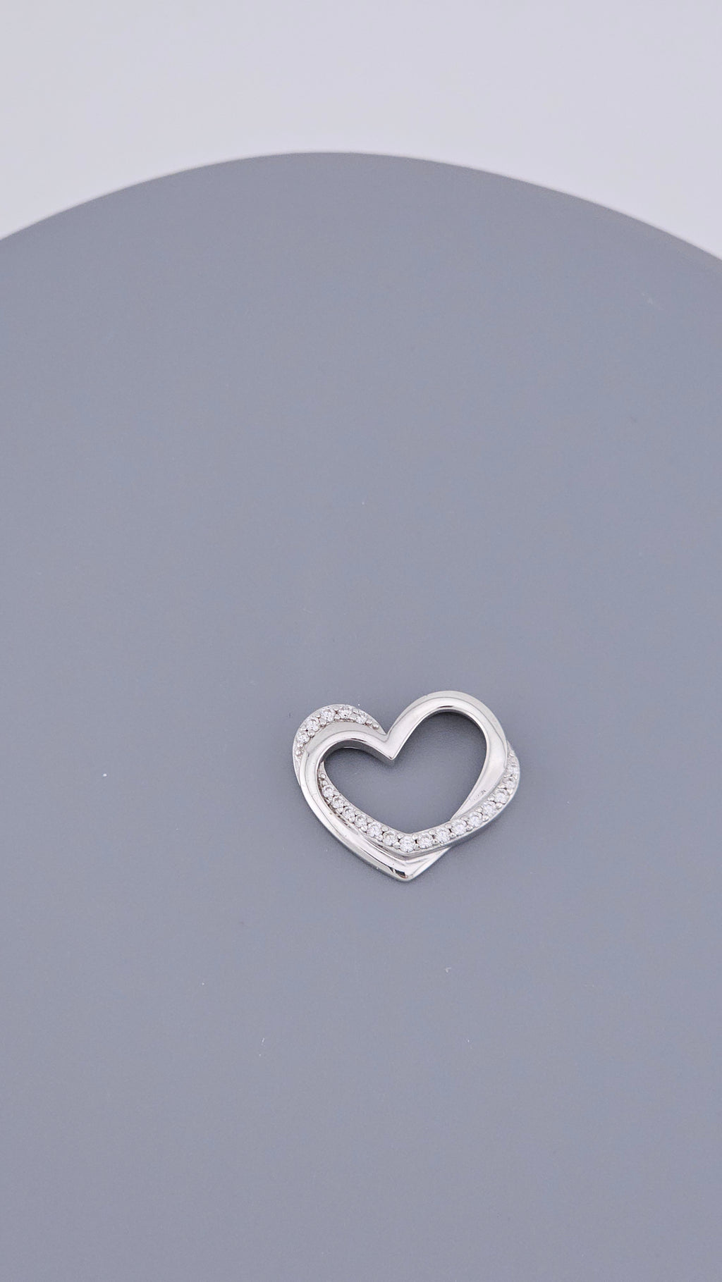 925 Sterling Silver Cubic Zirconia Open Heart Pendant (2.5g)
