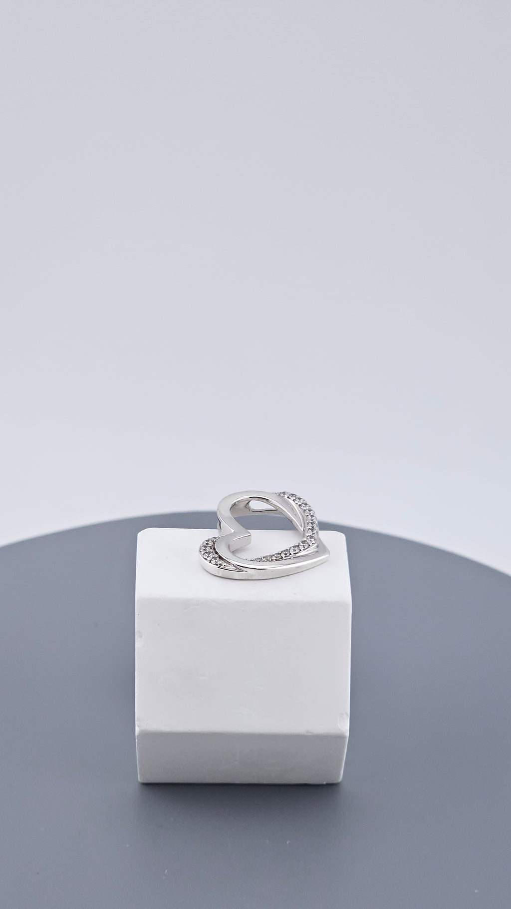 925 Sterling Silver Cubic Zirconia Open Heart Pendant (2.5g)