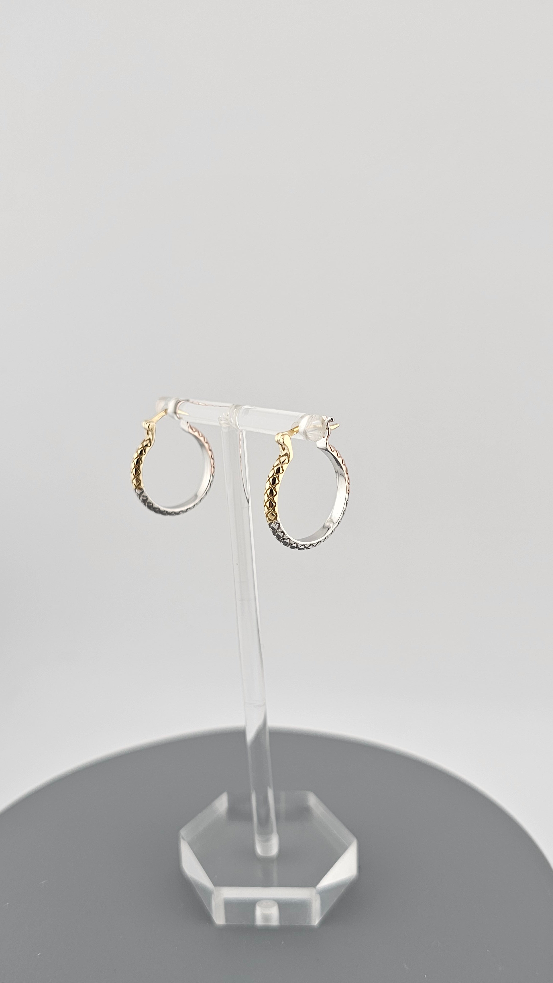 Pre-Loved 925 Sterling Silver Tri-Color Textured Hoop Earrings (24mm, 5.07g)