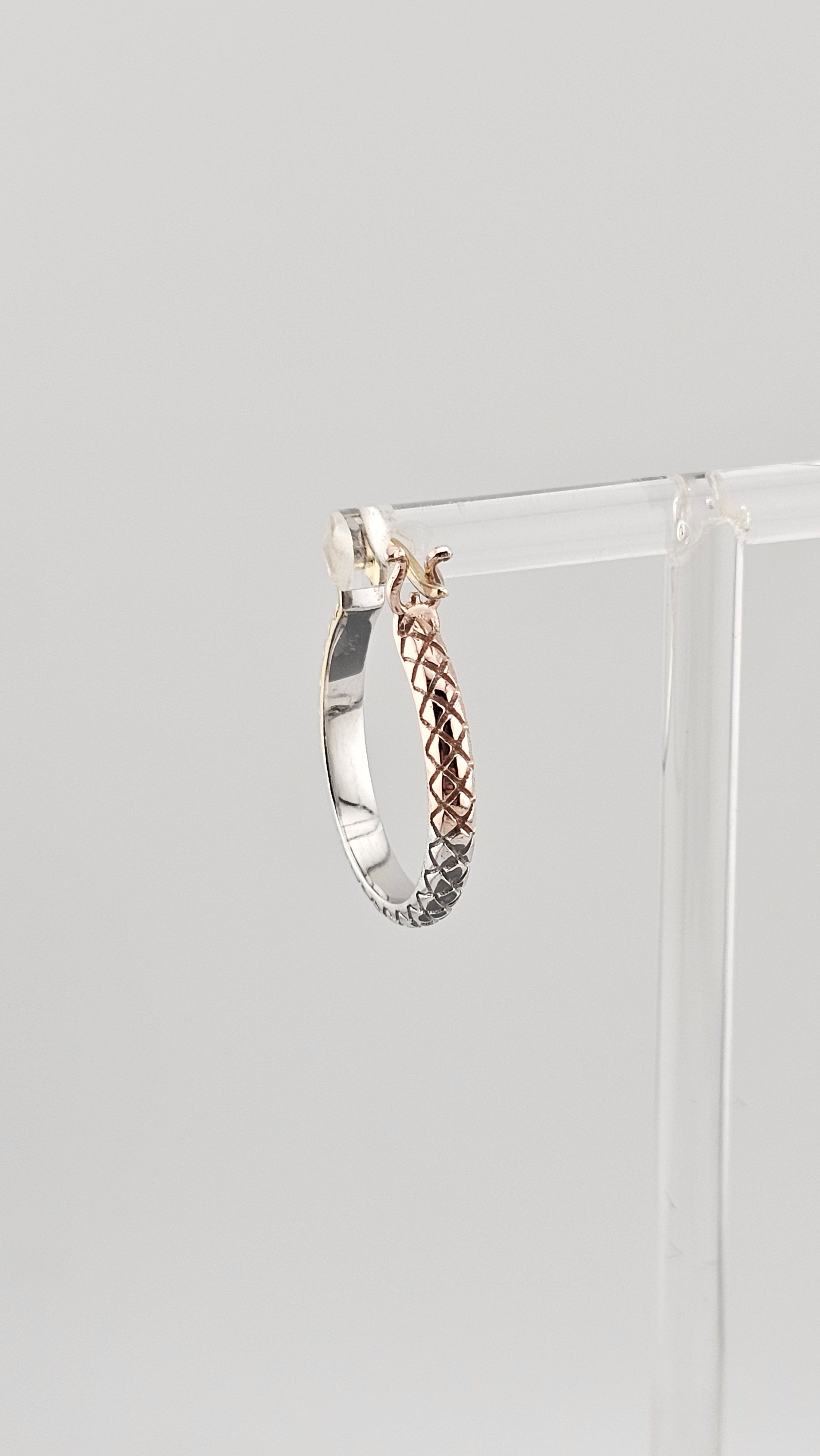 Pre-Loved 925 Sterling Silver Tri-Color Textured Hoop Earrings (24mm, 5.07g)