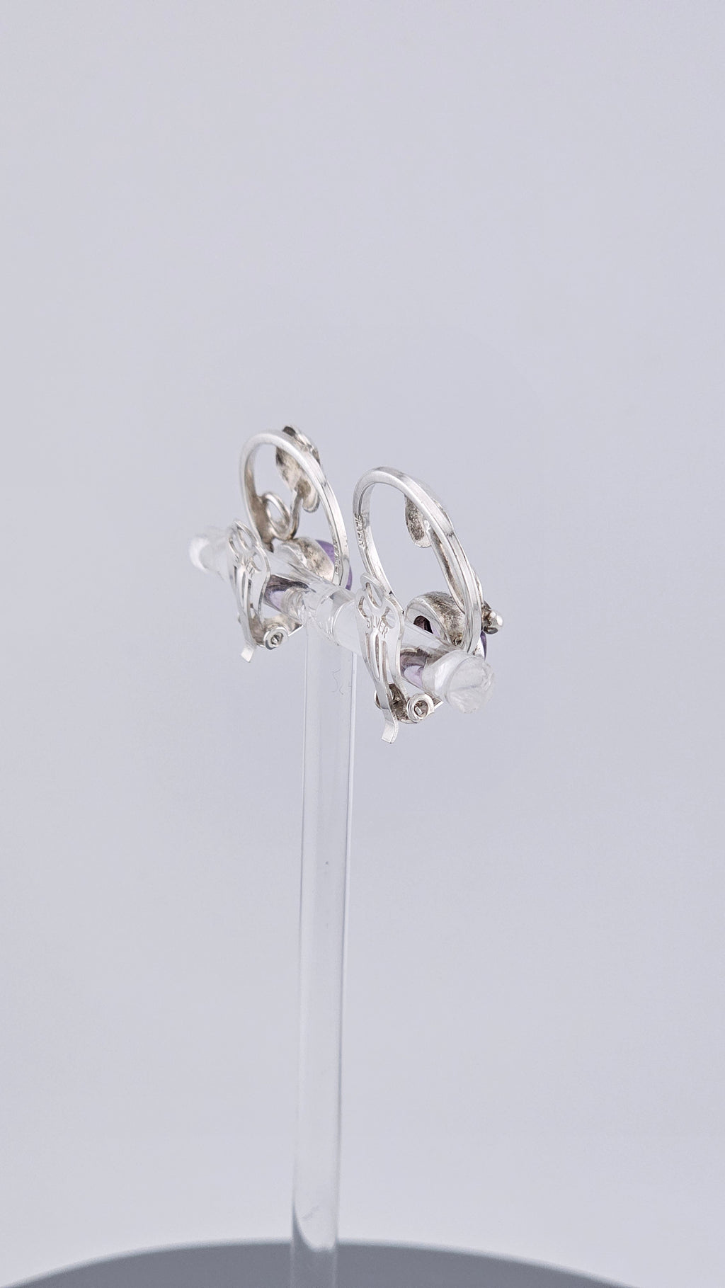 Vintage 925 Sterling Silver & Amethyst Cabochon Clip-On Earrings – Floral Leaf Design (6.3g)