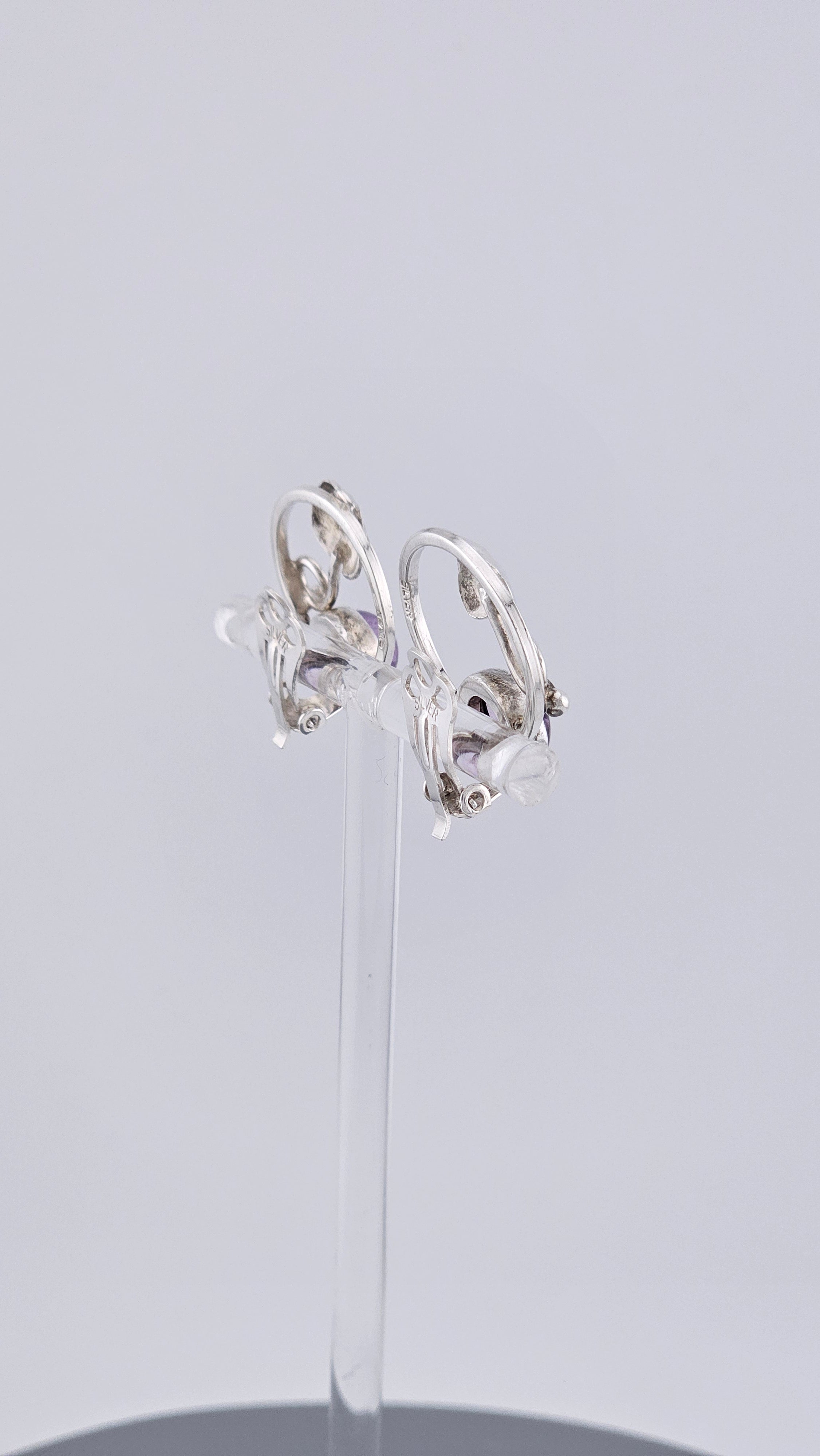 Vintage 925 Sterling Silver & Amethyst Cabochon Clip-On Earrings – Floral Leaf Design (6.3g)