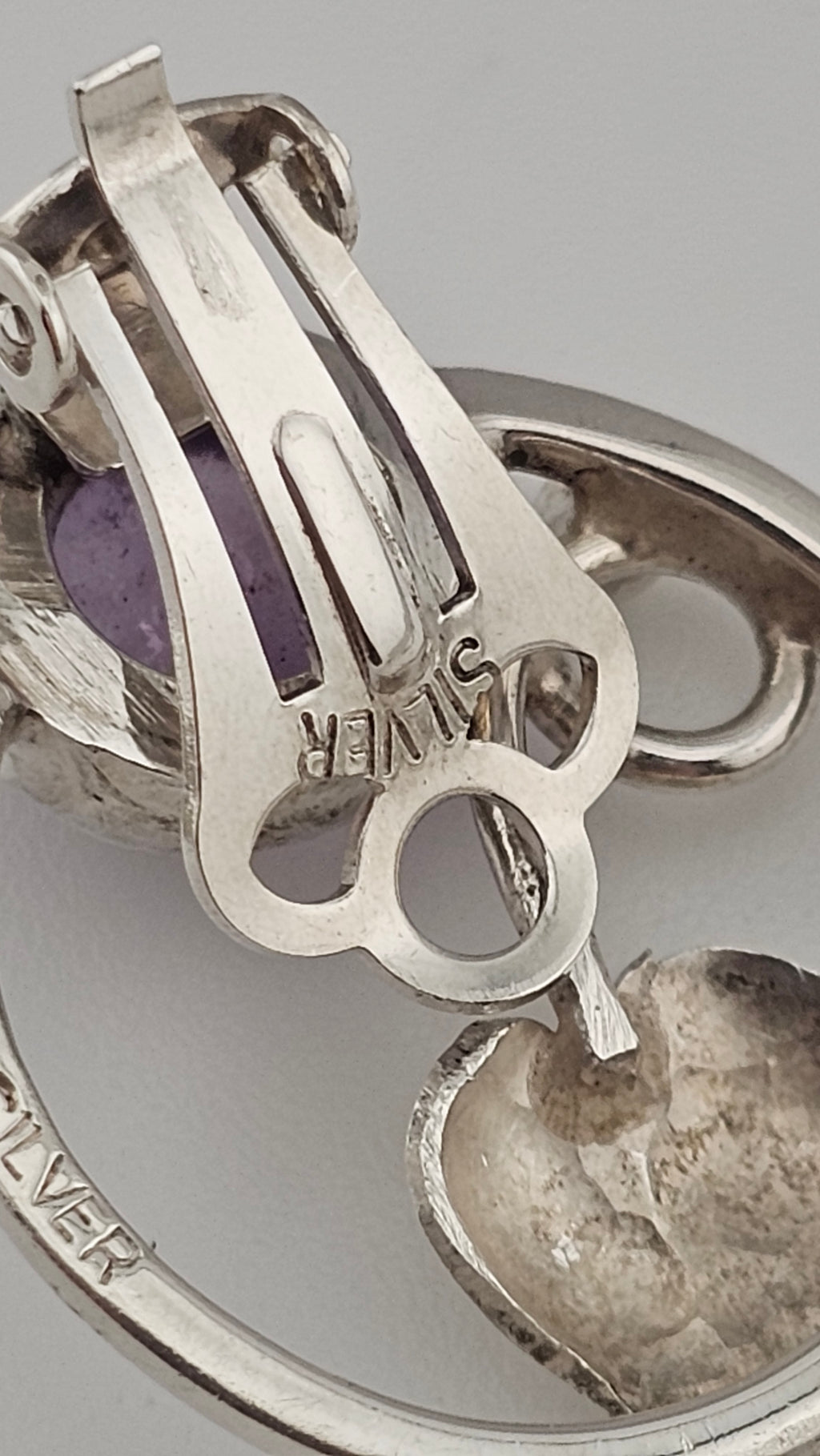Vintage 925 Sterling Silver & Amethyst Cabochon Clip-On Earrings – Floral Leaf Design (6.3g)