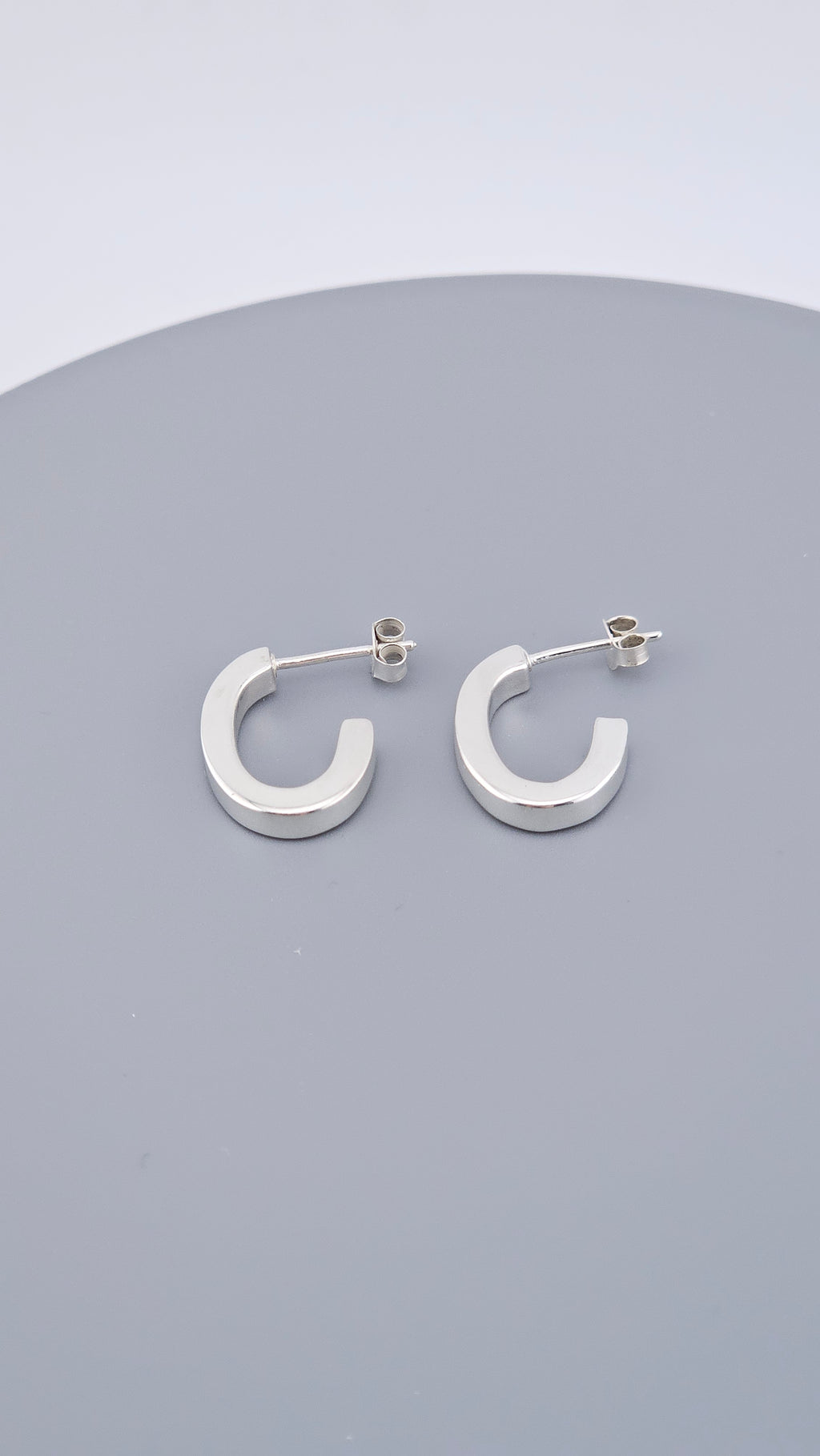 Modern 925 Sterling Silver Tube Open C-Hoop Earrings (2.8g)