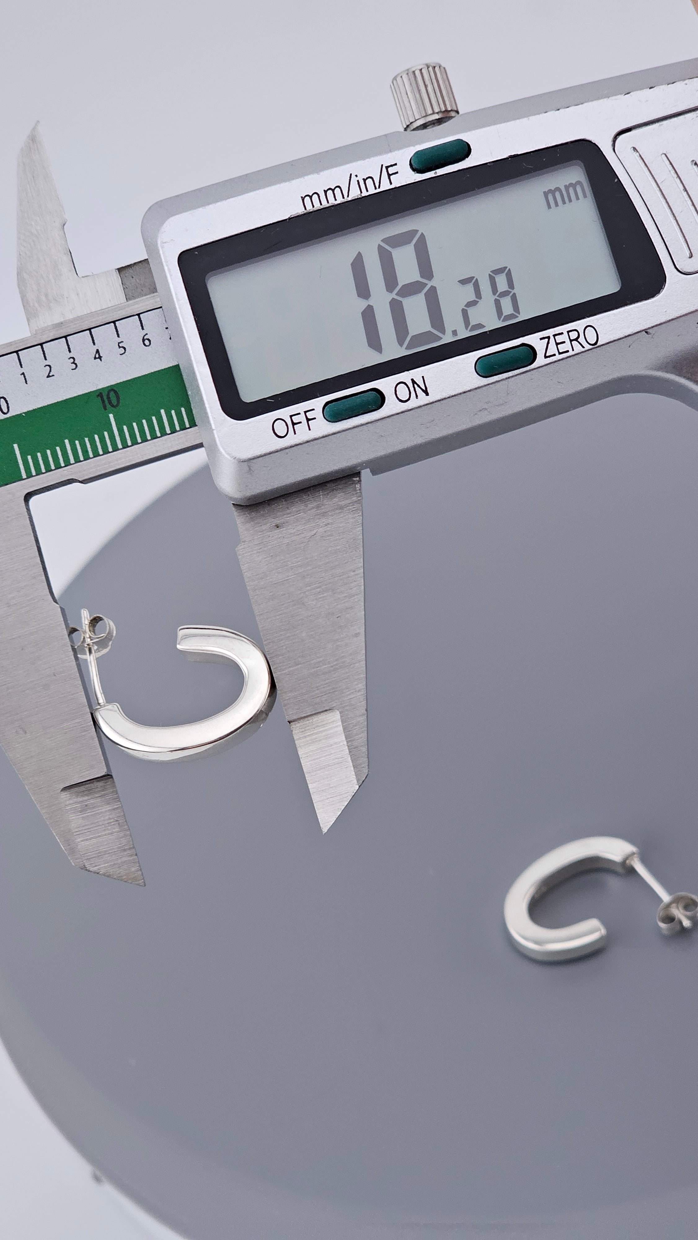 Modern 925 Sterling Silver Tube Open C-Hoop Earrings (2.8g)