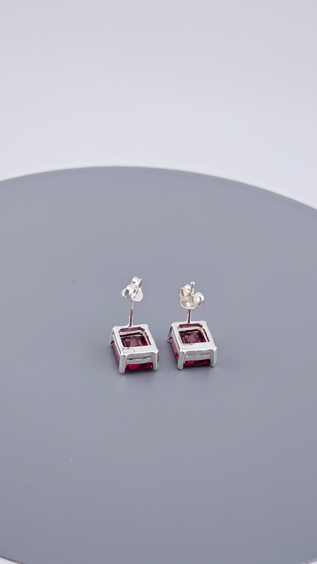 Classic 925 Sterling Silver Emerald-Cut Lab Grown Ruby Stud Earrings (3.5g)