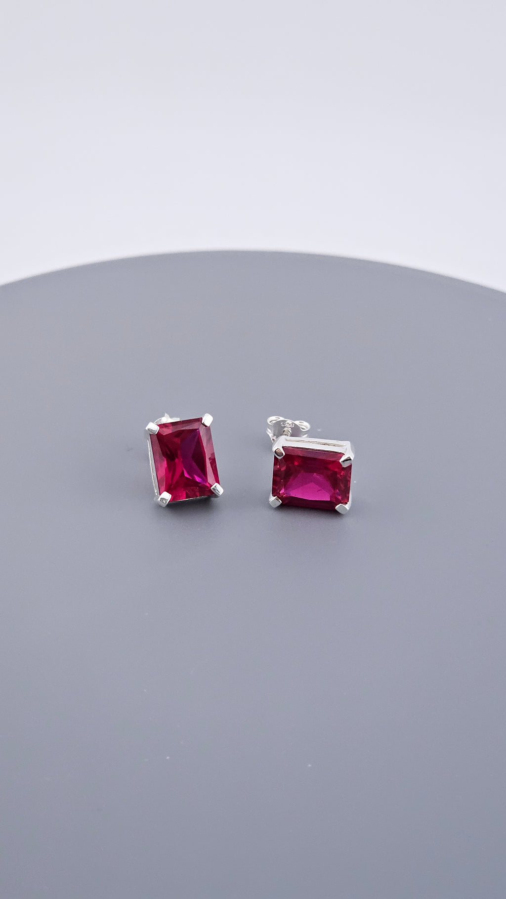 Classic 925 Sterling Silver Emerald-Cut Lab Grown Ruby Stud Earrings (3.5g)