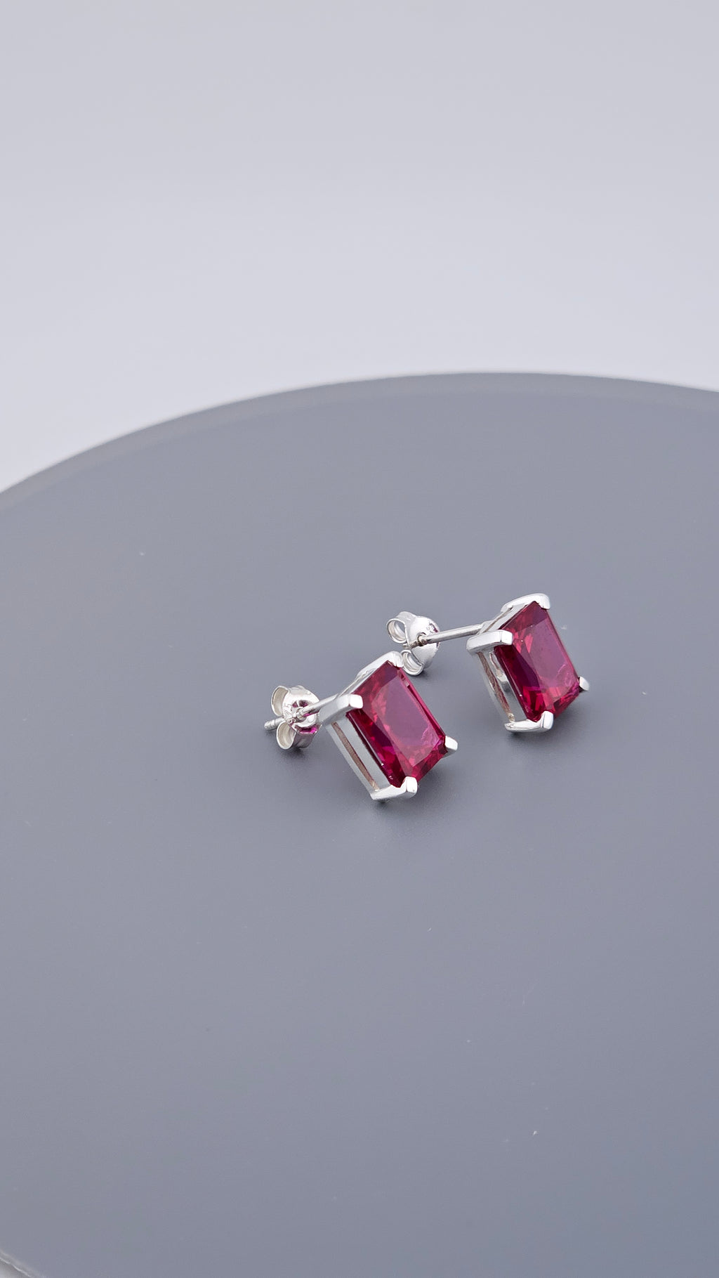 Classic 925 Sterling Silver Emerald-Cut Lab Grown Ruby Stud Earrings (3.5g)