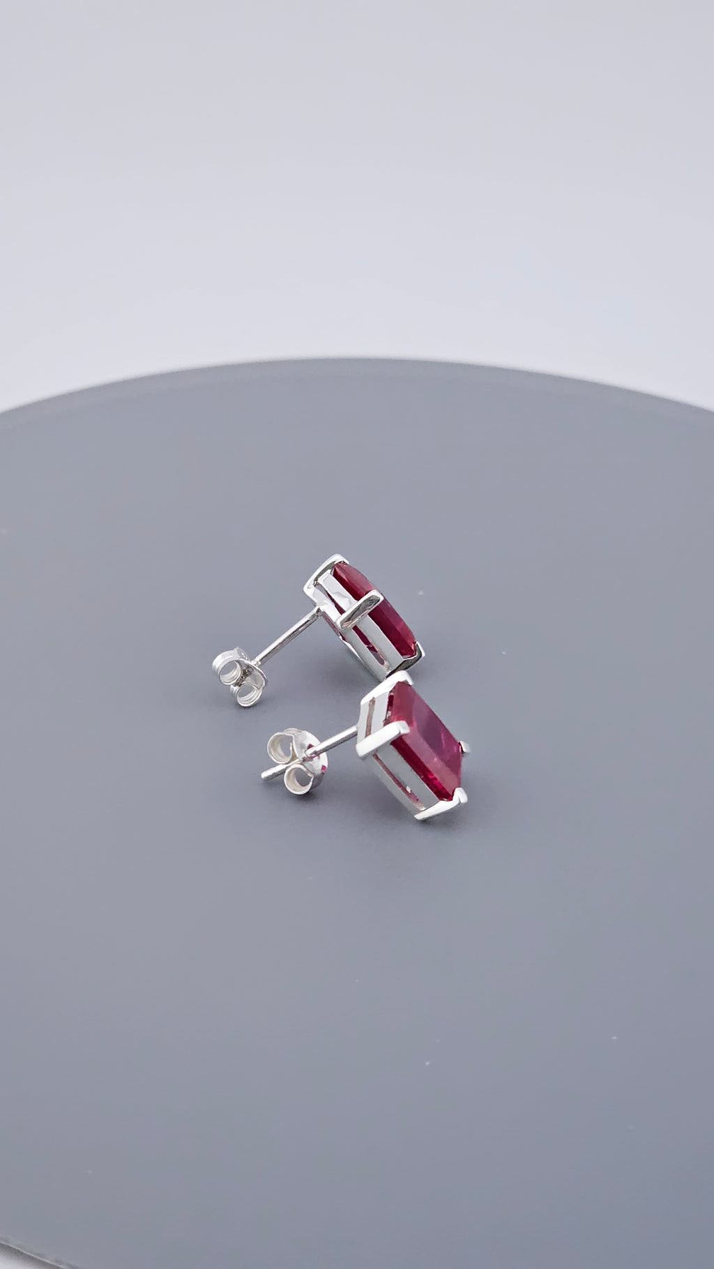 Classic 925 Sterling Silver Emerald-Cut Lab Grown Ruby Stud Earrings (3.5g)